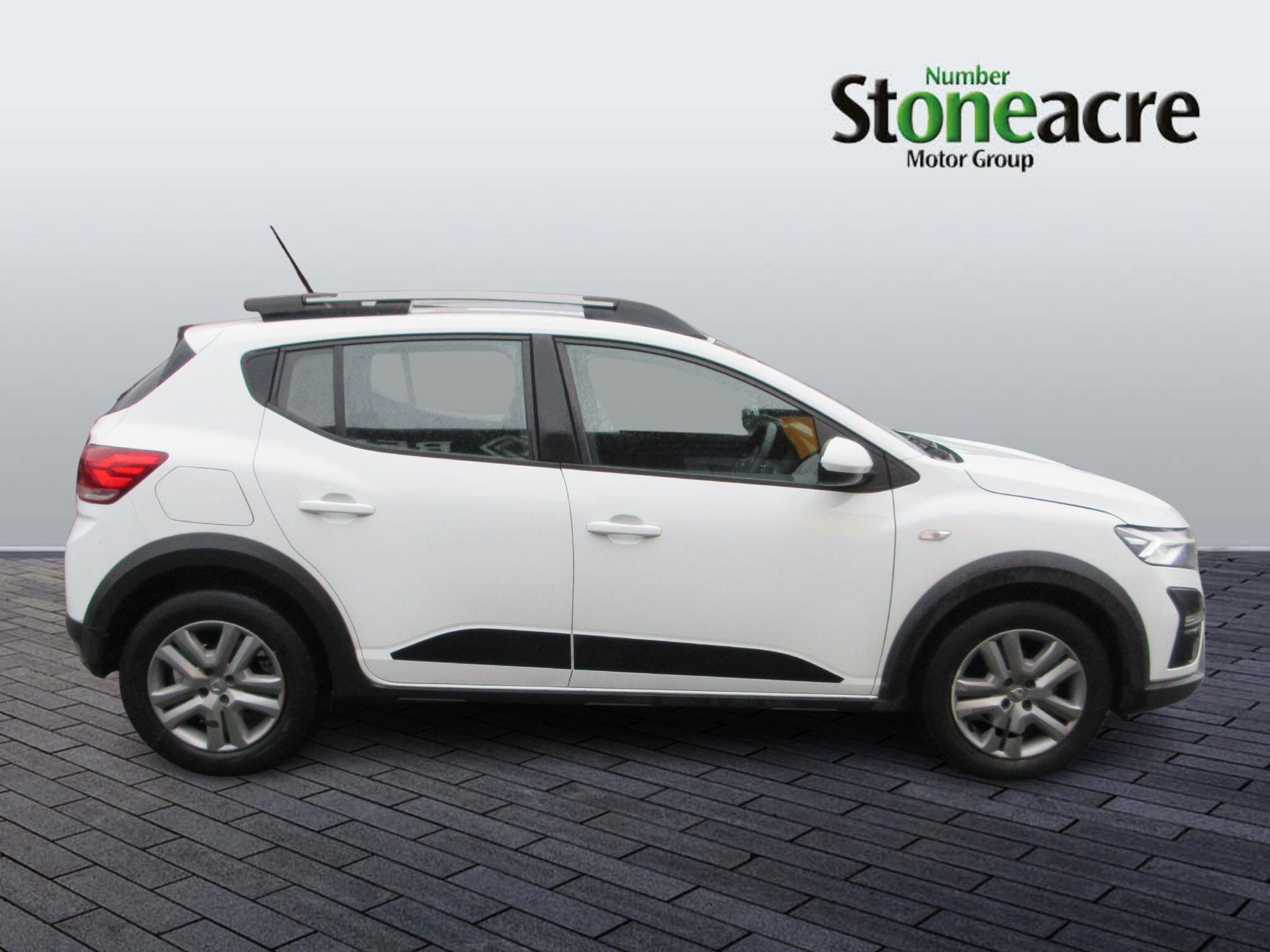 Dacia Sandero Stepway 1.0 TCe Bi-Fuel Comfort 5dr PF72AHZ Image 2