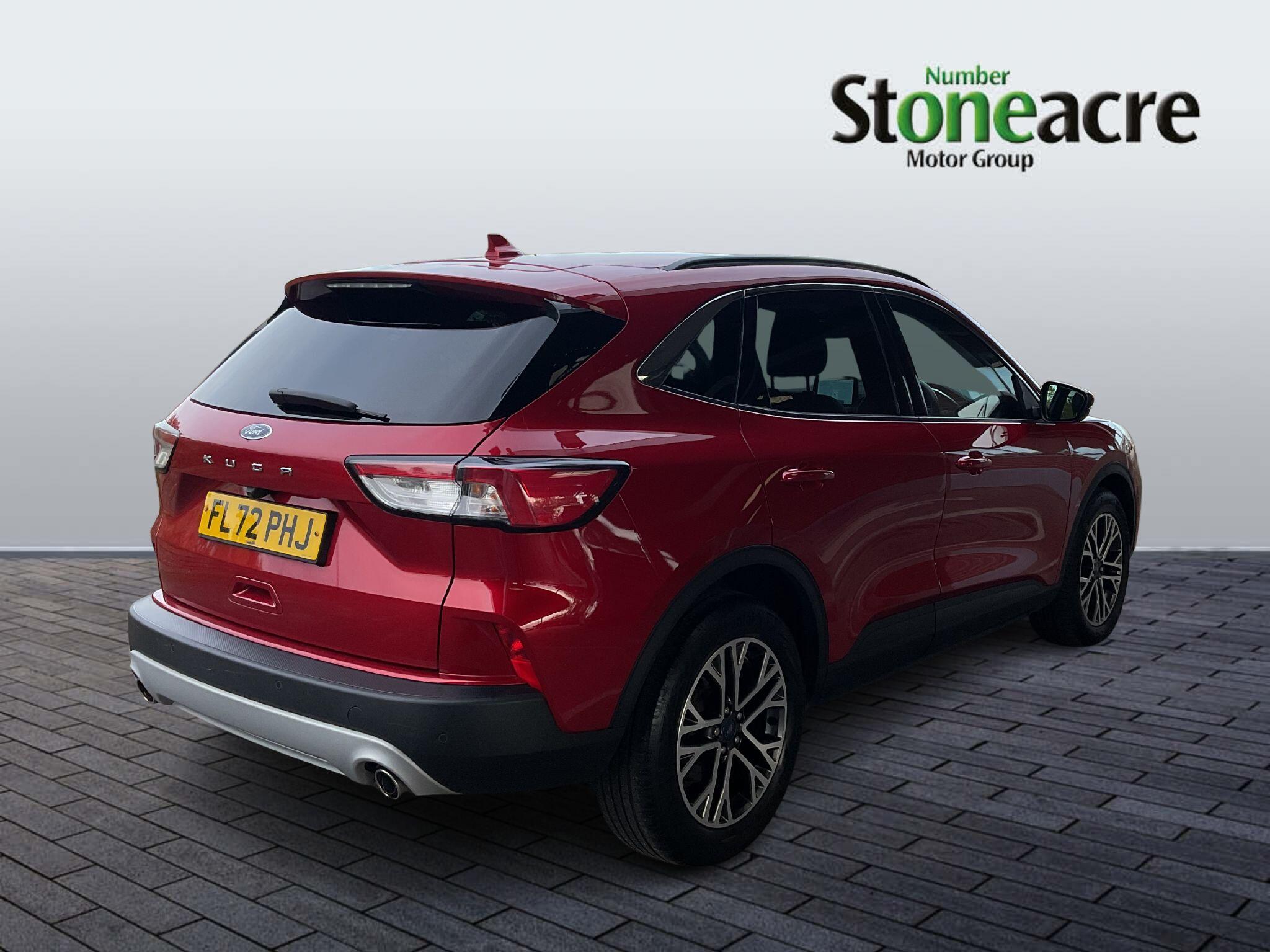 Ford Kuga 1.5 EcoBlue Titanium 5dr FL72PHJ Image 3