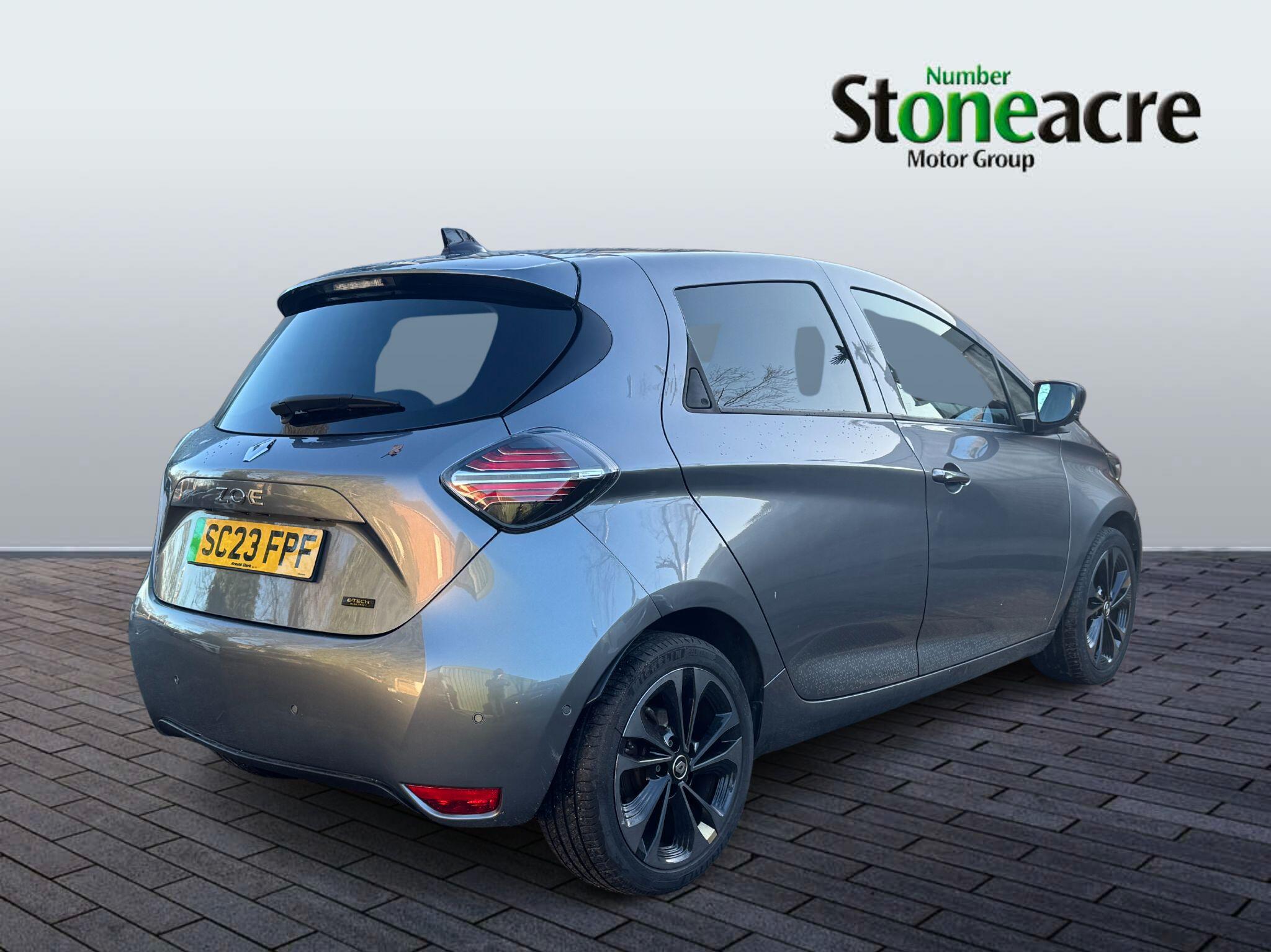 Renault Zoe 100kW Iconic R135 50kWh Boost Charge 5dr Auto SC23FPF Image 3
