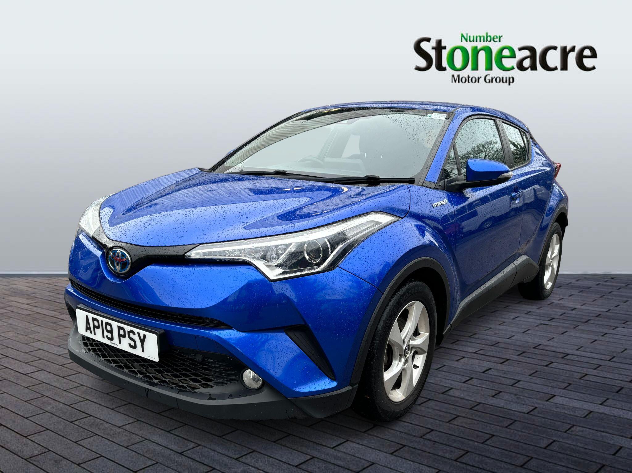 Toyota C-HR Self-Charging Hybrid 1.8 Hybrid Icon 5dr CVT AP19PSY Image 3