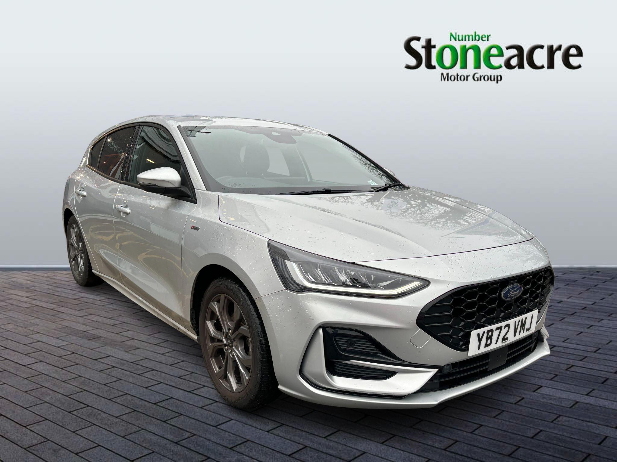 Ford Focus 1.0 EcoBoost Hybrid mHEV 155 ST-Line 5dr YB72VMJ Image 1