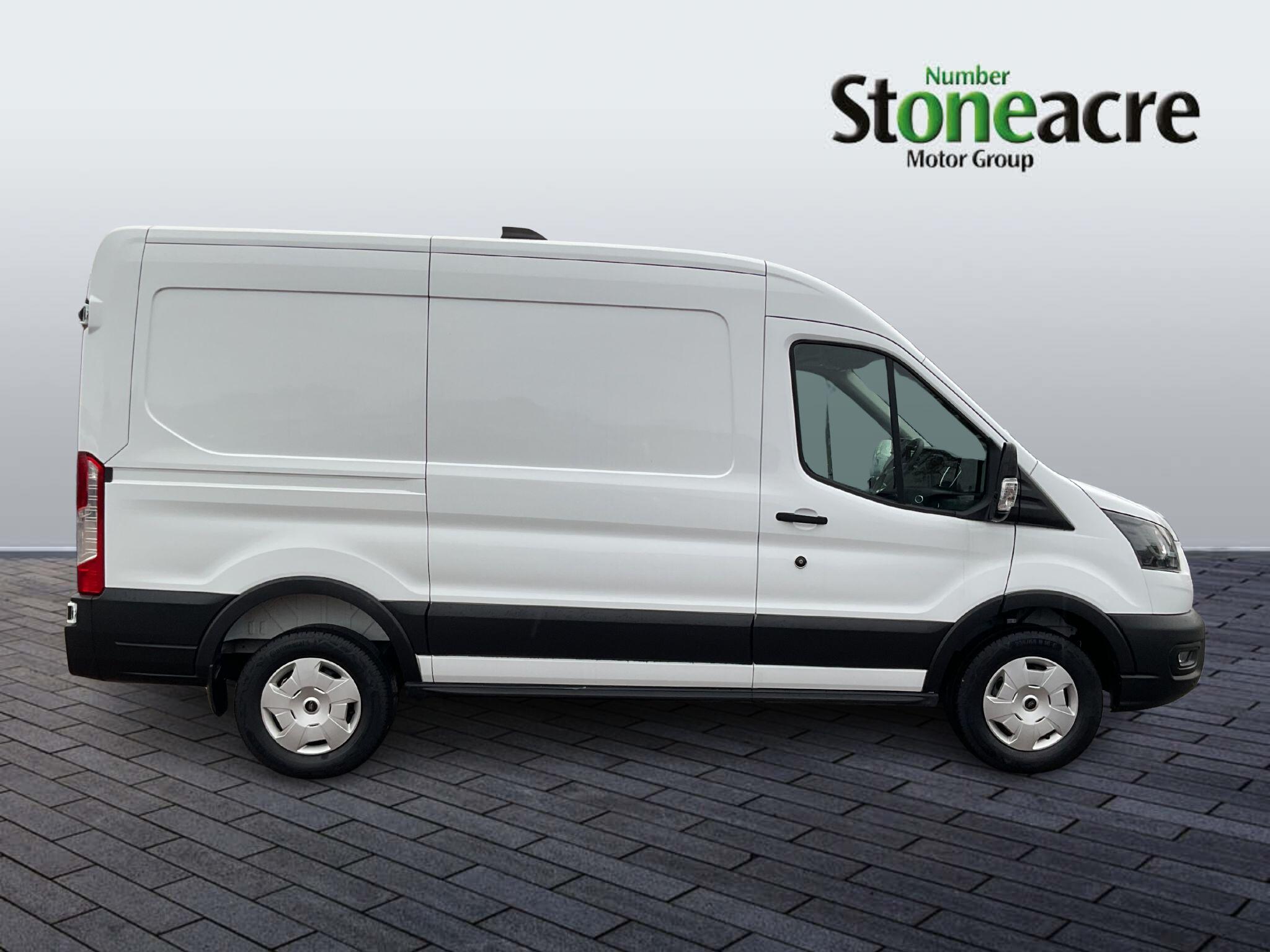 Ford Transit Image 2