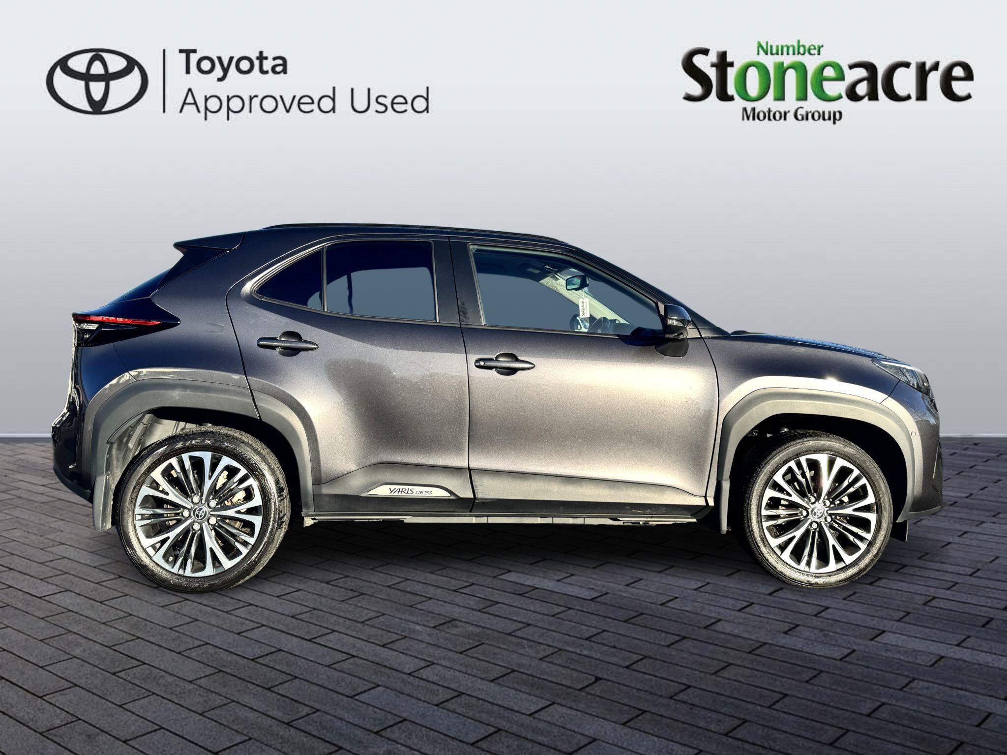 Toyota Yaris Cross 1.5 VVT-h Excel E-CVT Euro 6 (s/s) 5dr LM23ZZE Image 2