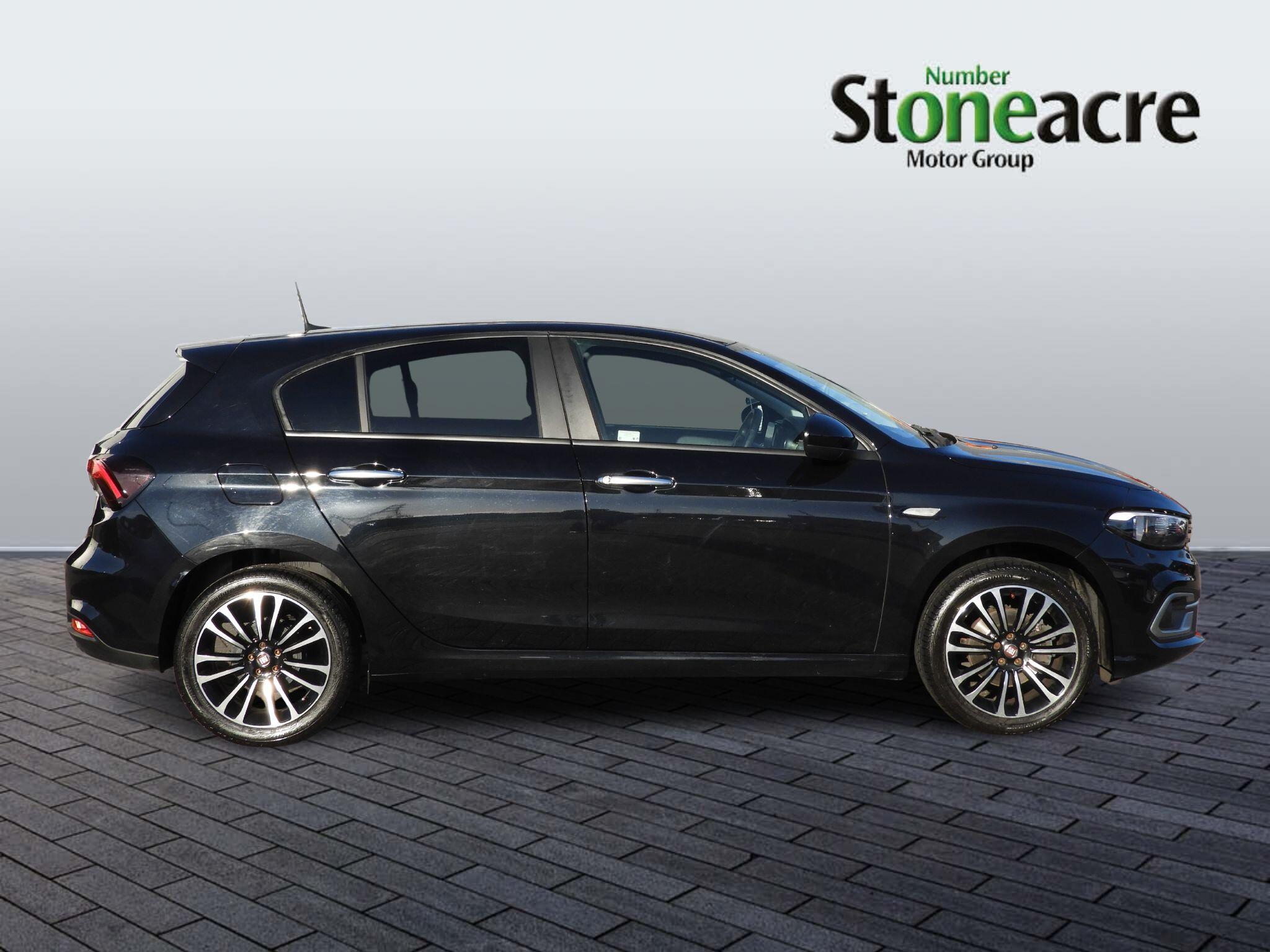 Fiat Tipo 1.0 City Life 5dr BG73KSE Image 2