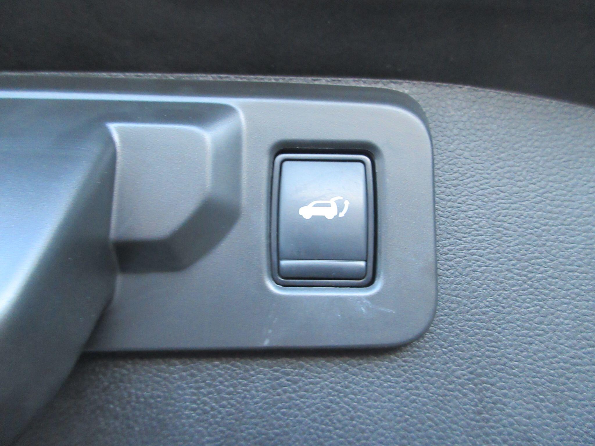 Renault Austral E-Tech techno esprit Alpine E-Tech full hybrid 200 DY73FVK Image 3