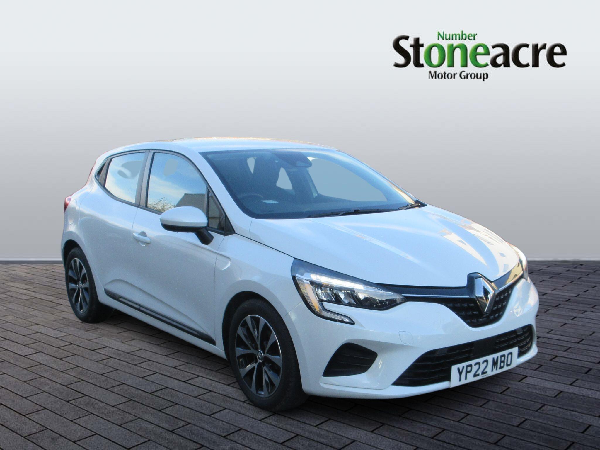 Renault Clio Iconic TCe 90 MY21.5 YP22MBO Image 1