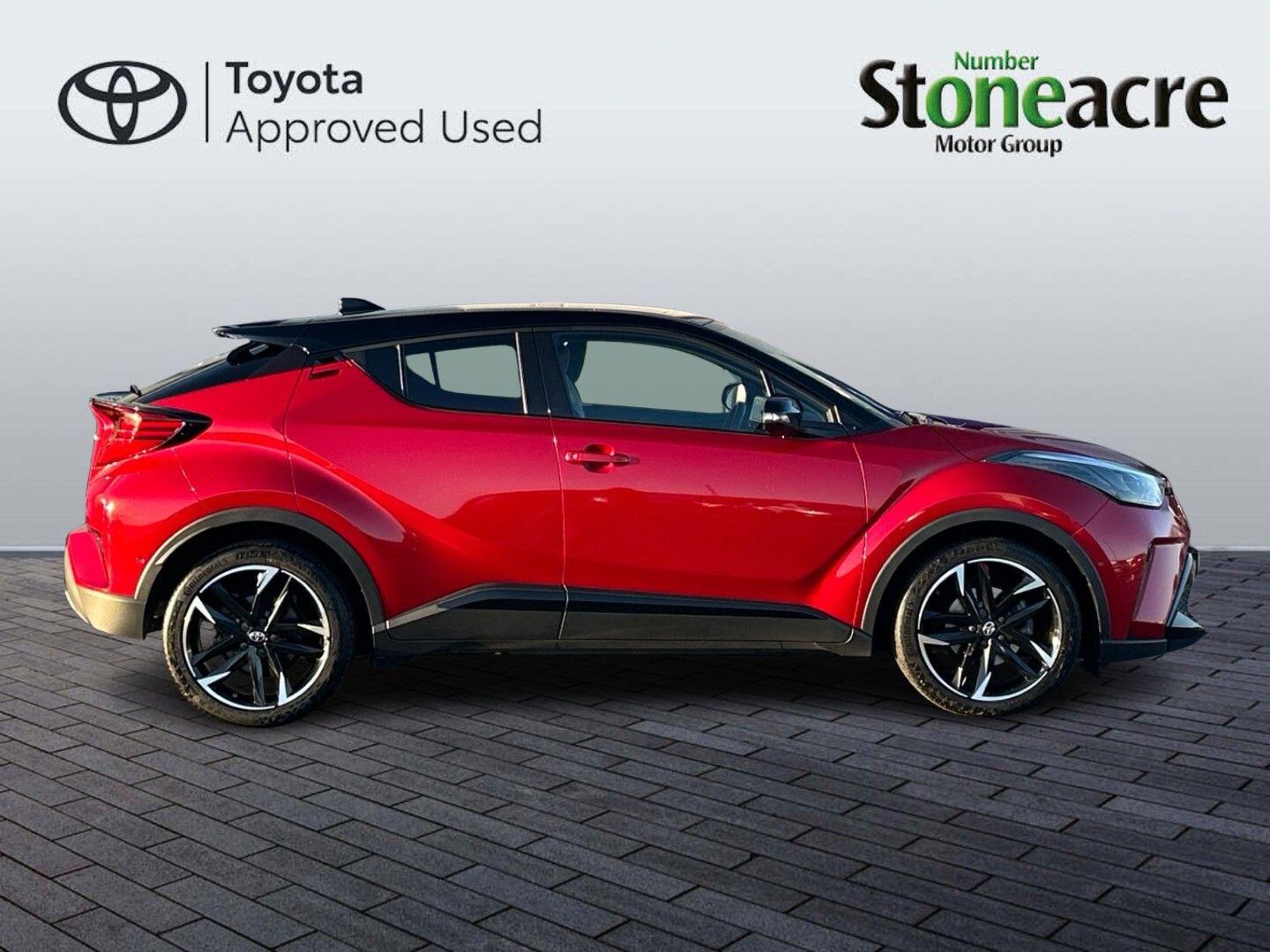 Toyota C-HR Self-Charging Hybrid Image 2