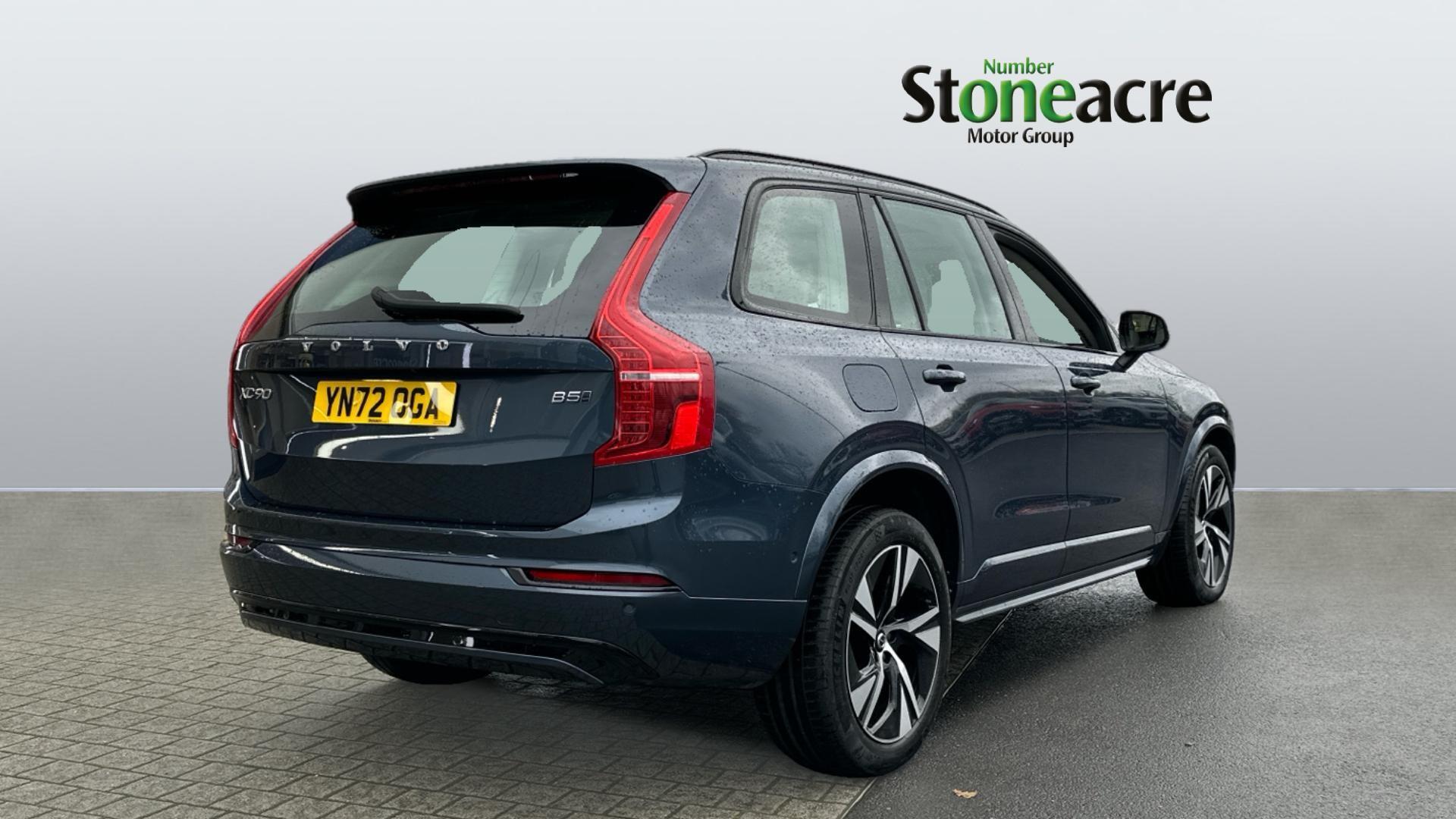 Volvo XC90 2.0 B5D [235] Plus Dark 5dr AWD Geartronic YN72OGA Image 2