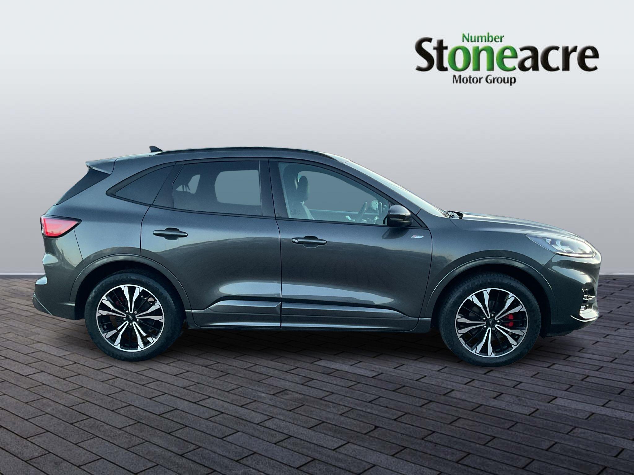 Ford Kuga Plug-In Hybrid 2.5 PHEV ST-Line X Edition 5dr CVT YC22SJO Image 2