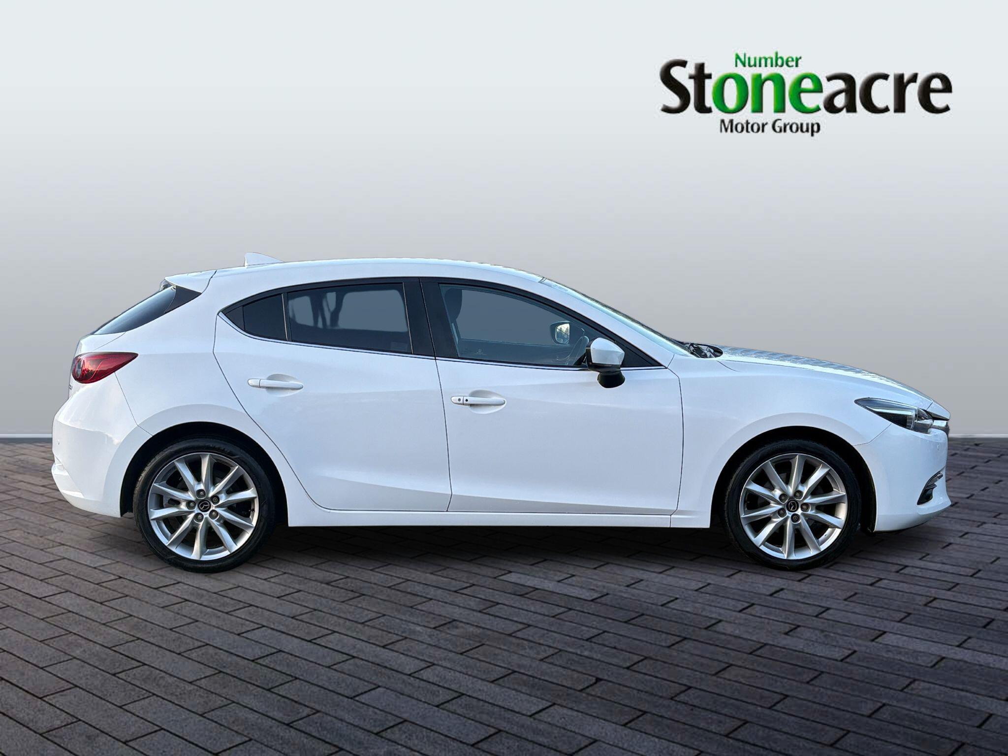 Mazda 3 2.0 Sport Nav 5dr FV66UPZ Image 3