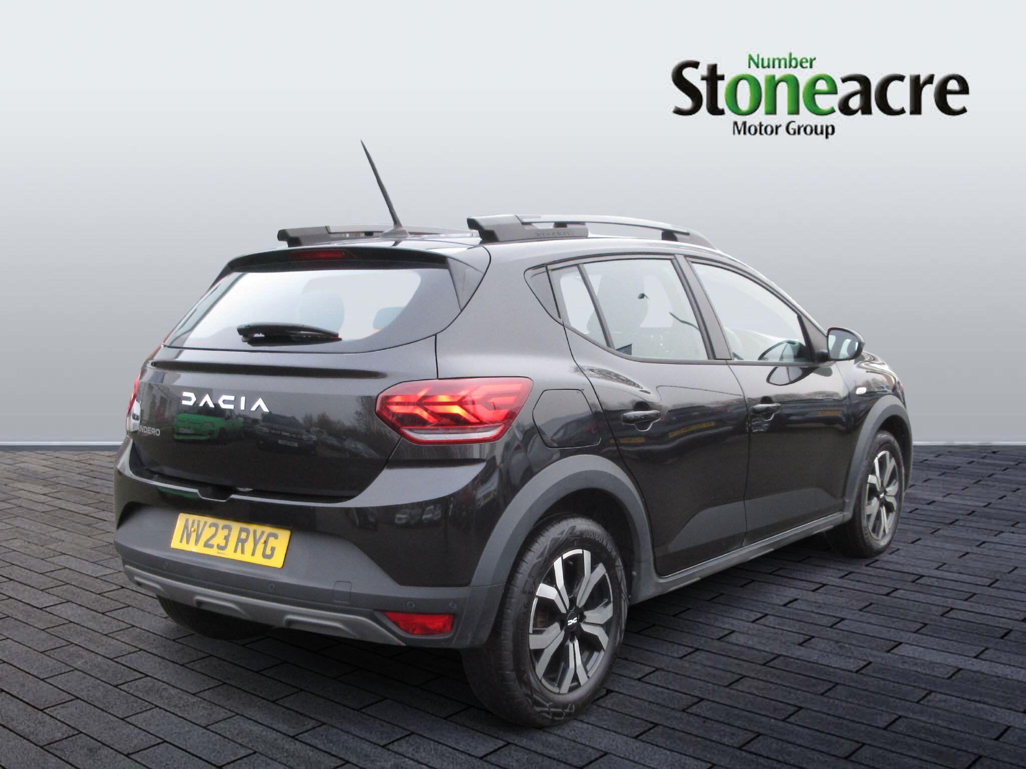Dacia Sandero Stepway 1.0 TCe Journey CVT Euro 6 (s/s) 5dr NV23RYG Image 3