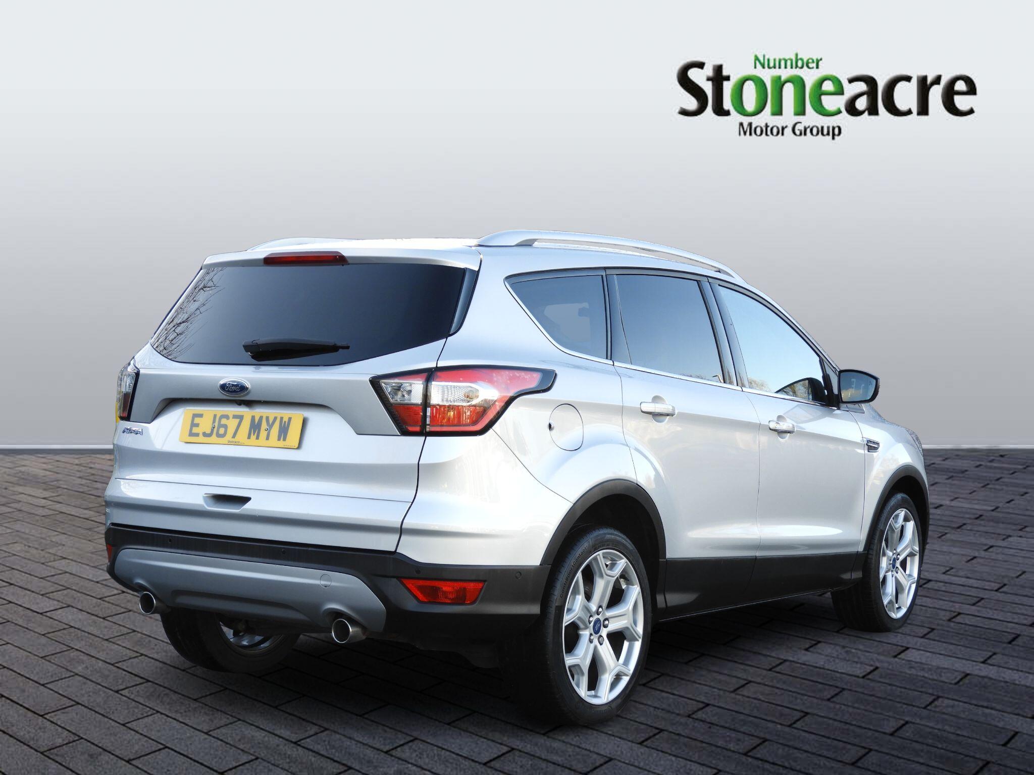 Ford Kuga 2.0 TDCi Titanium X 2WD Euro 6 (s/s) 5dr EJ67MYW Image 3