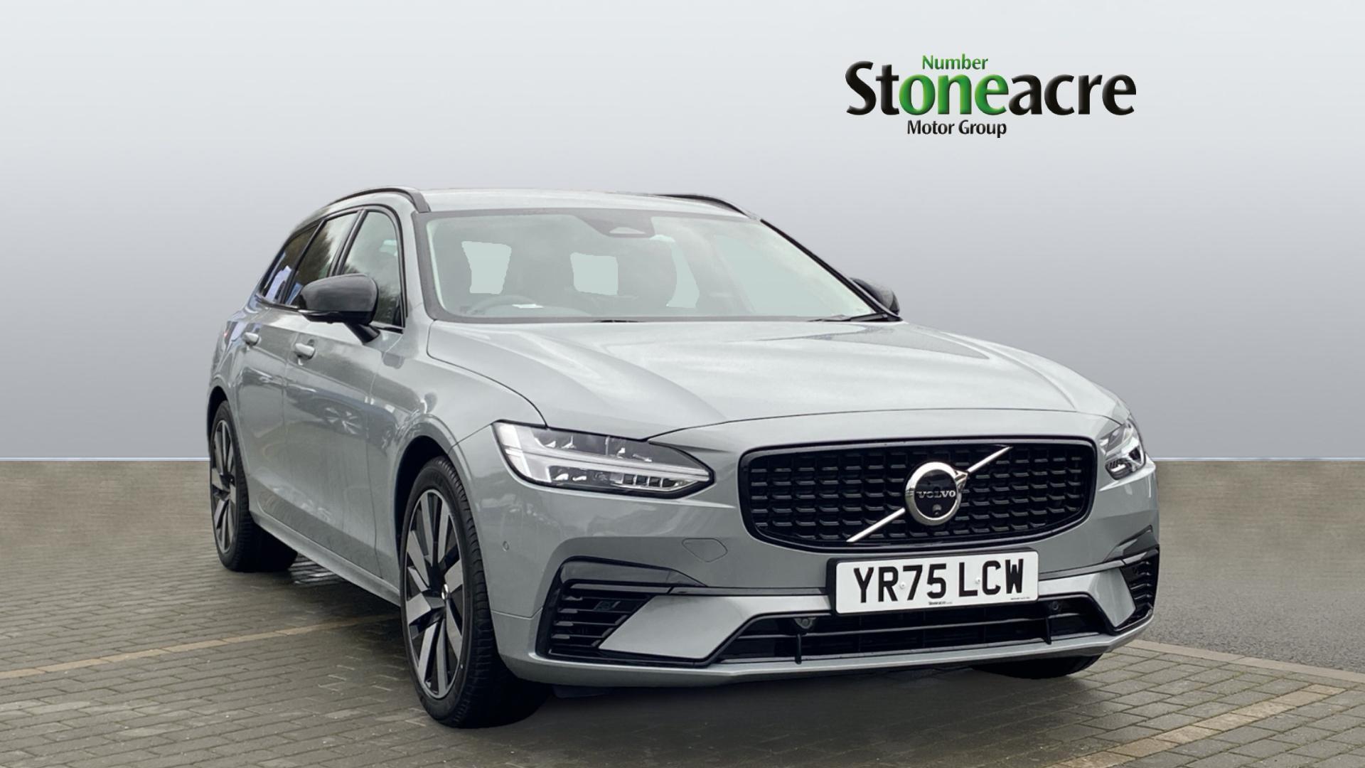 Volvo V90 Plug-In Hybrid 2.0h T6 18.8kWh Plus Auto AWD Euro 6 (s/s) 5dr YR75LCW Image 1