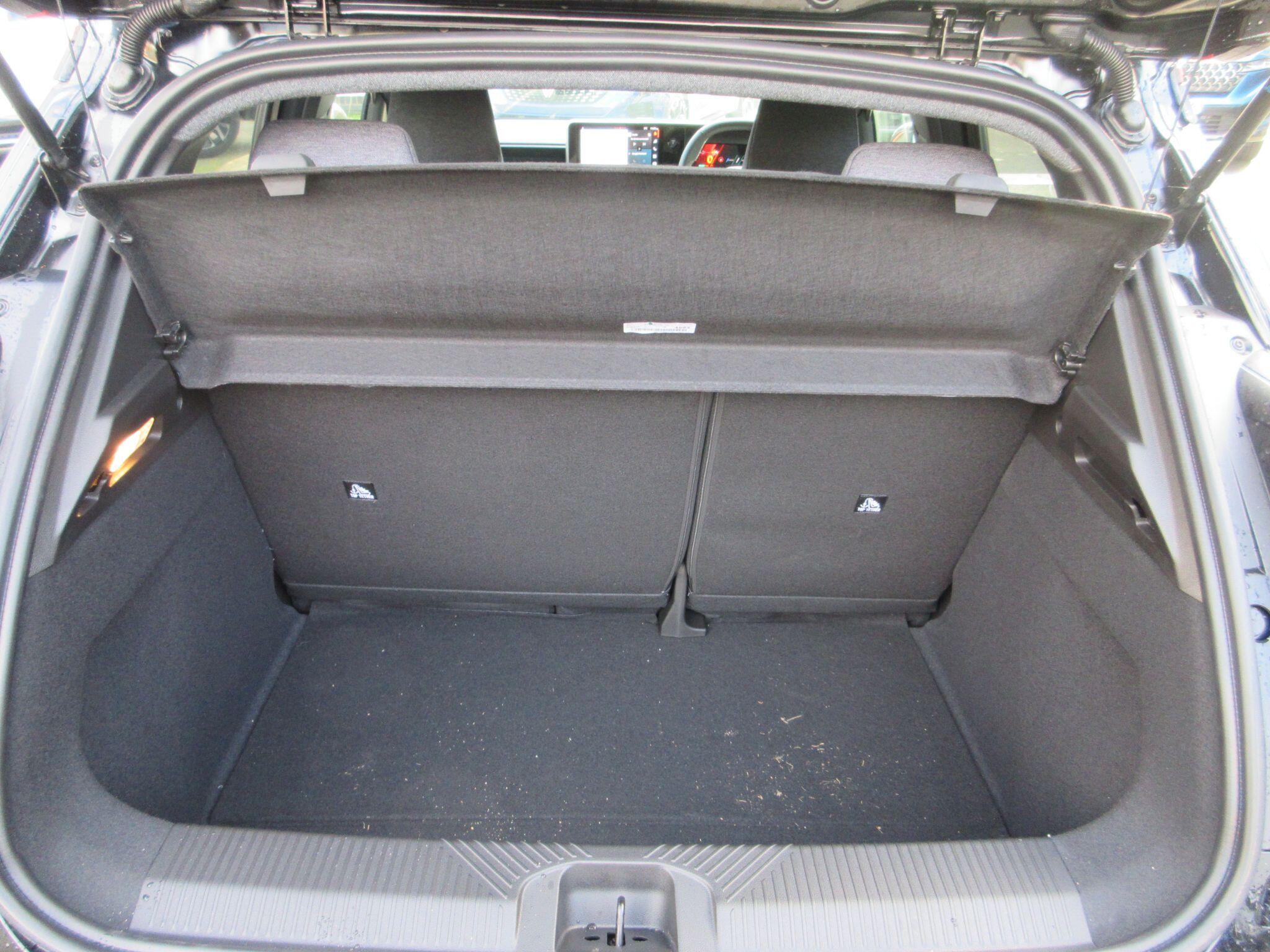 Renault 5 E-Tech Electric comfort range 52kWh techno Auto 5dr PK75NHX Image 2