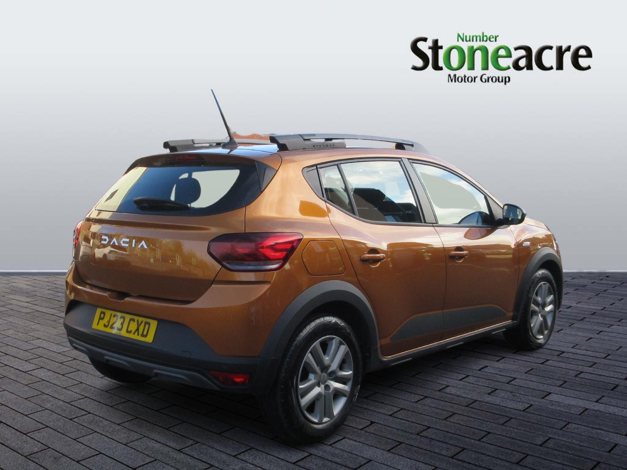 Dacia Sandero Stepway Stepway Expression TCe 100 Bi-Fuel MY23 PJ23CXD Image 3