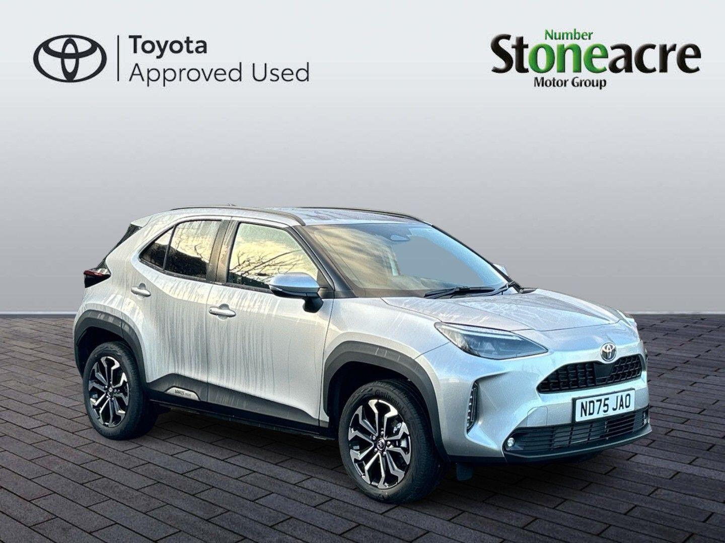 Toyota Yaris Cross 1.5 Hybrid Design 5dr CVT ND75JAO Image 1