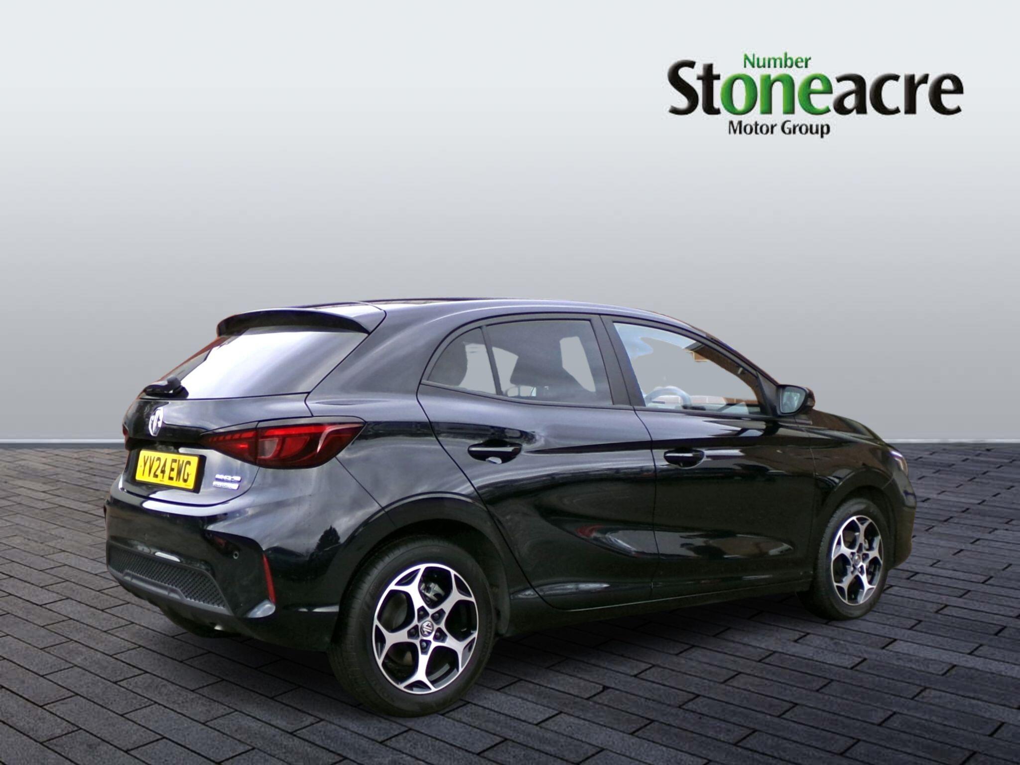 MG 3 1.5 MHEV Trophy Auto Euro 6 (s/s) 5dr YV24EWG Image 3