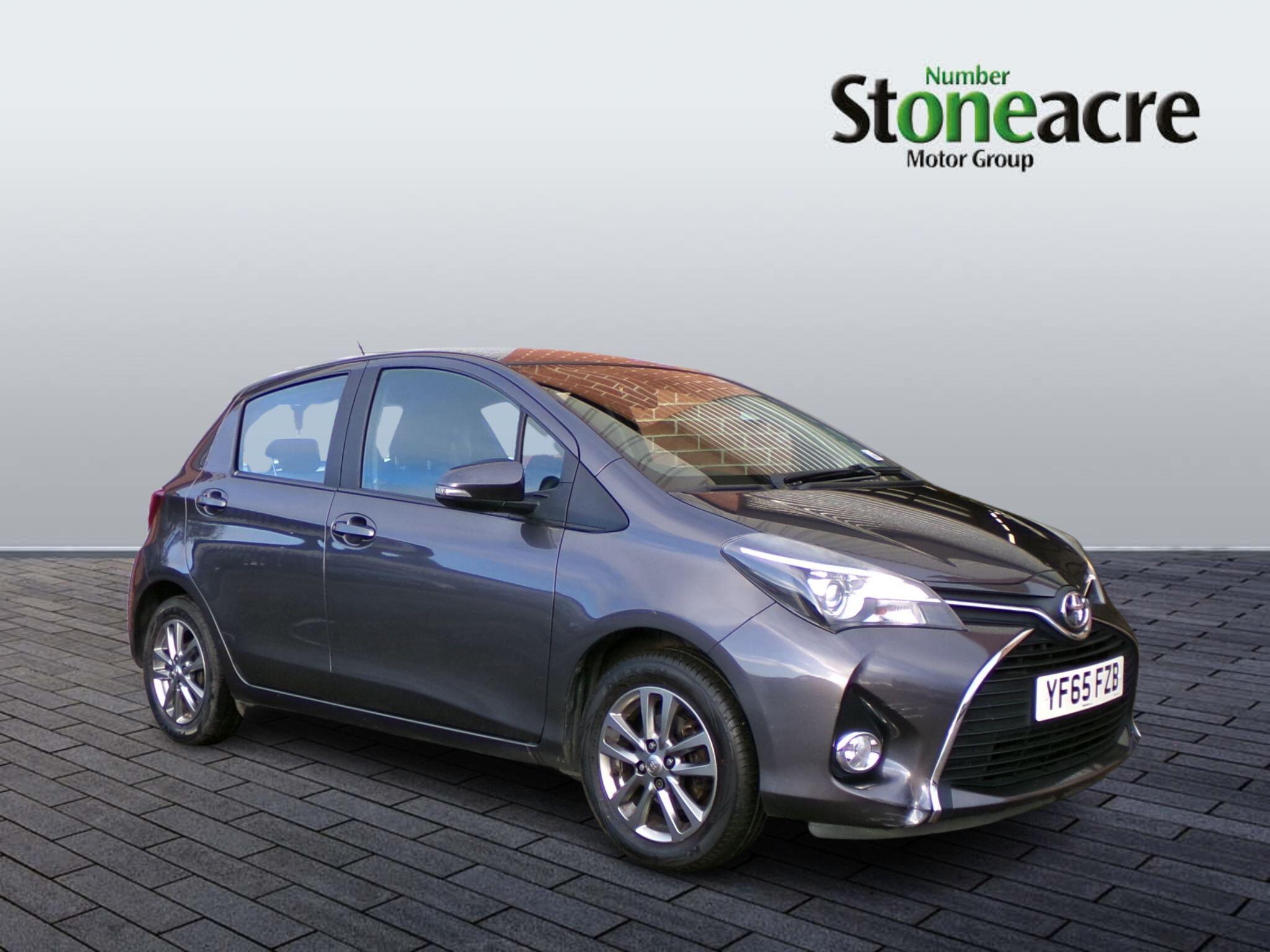Toyota Yaris 1.33 VVT-i Icon 5dr YF65FZB Image 1