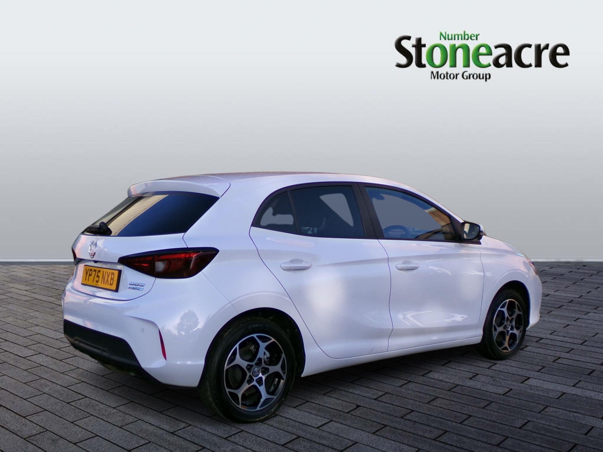 MG 3 1.5 MHEV Trophy Auto Euro 6 (s/s) 5dr YP75NXB Image 3