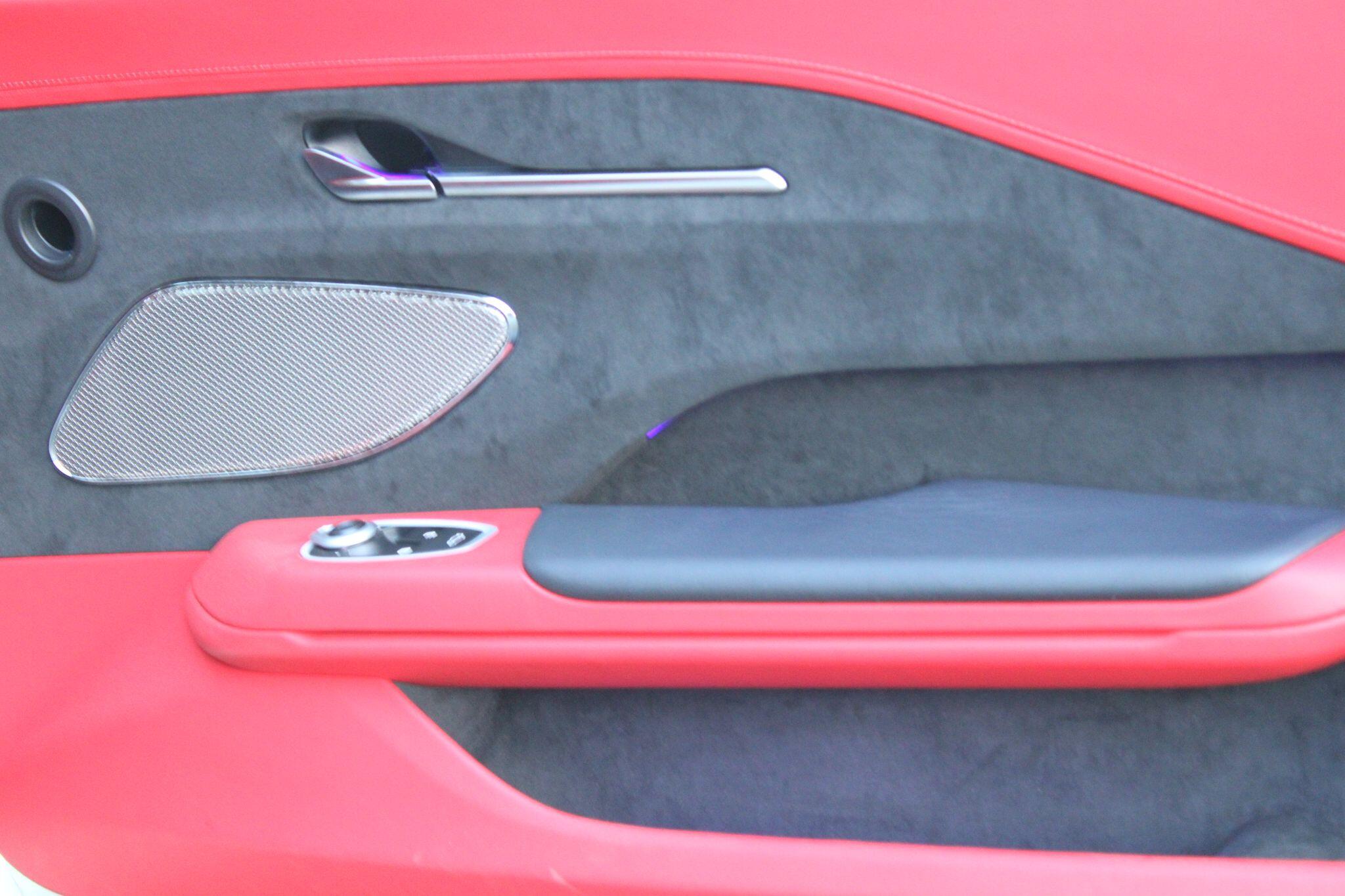 Aston Martin Vantage