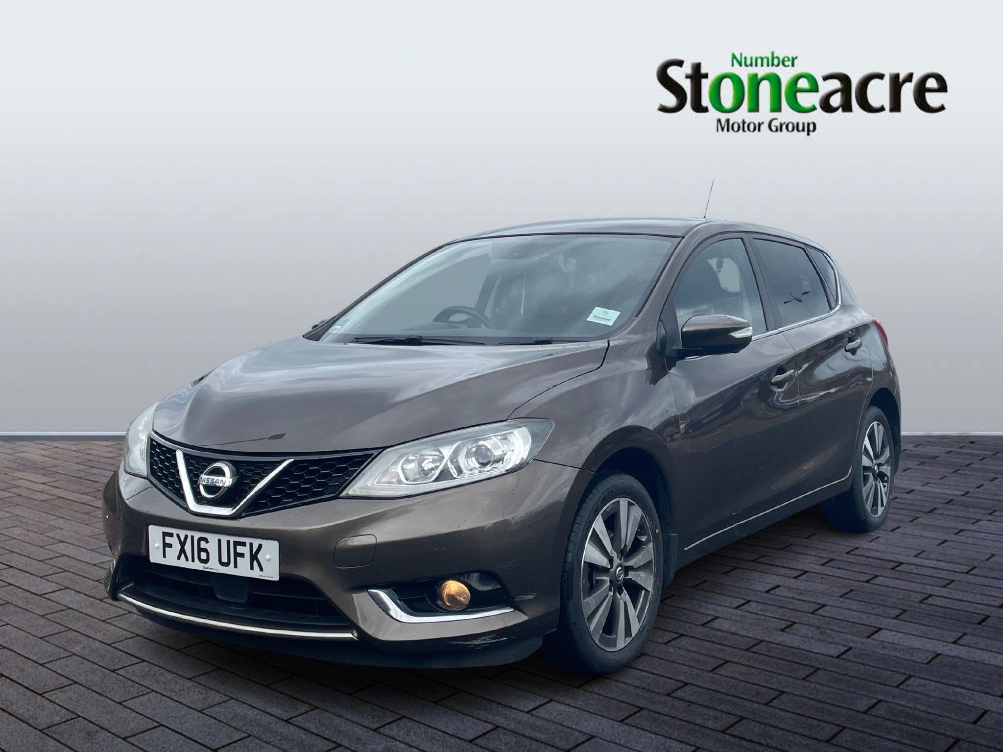 Nissan Pulsar 1.2 DIG-T Tekna Euro 6 (s/s) 5dr FX16UFK Image 3