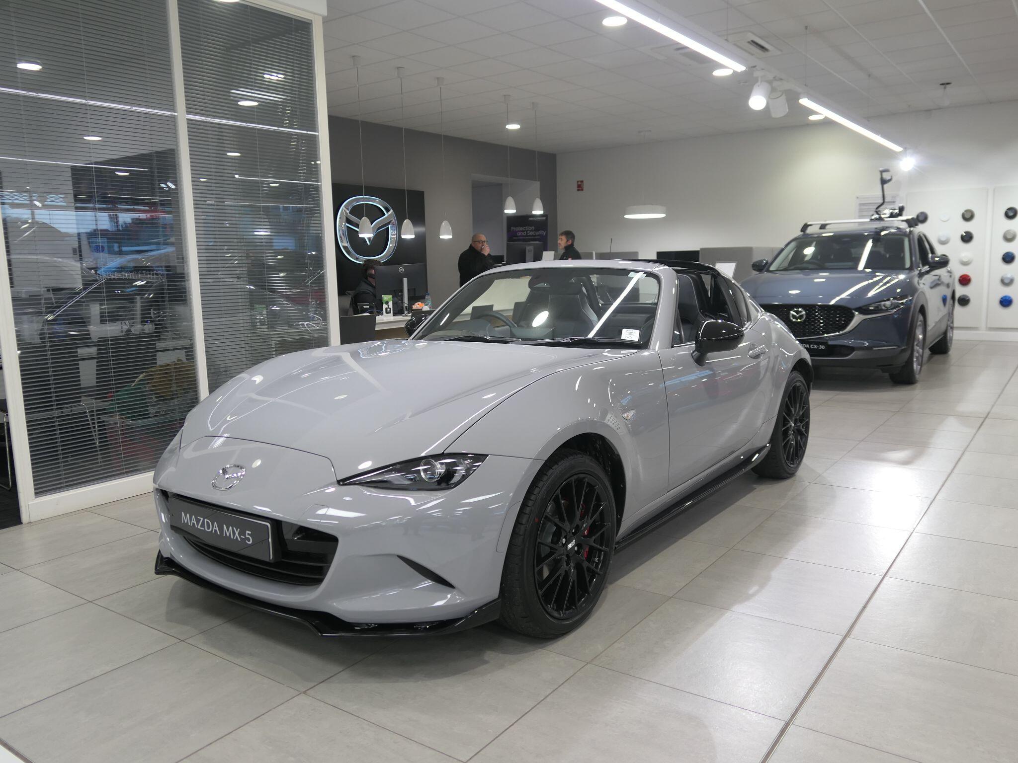 Mazda MX-5 RF 2.0 SKYACTIV-G Homura Euro 6 (s/s) 2dr YY75TEJ Image 3