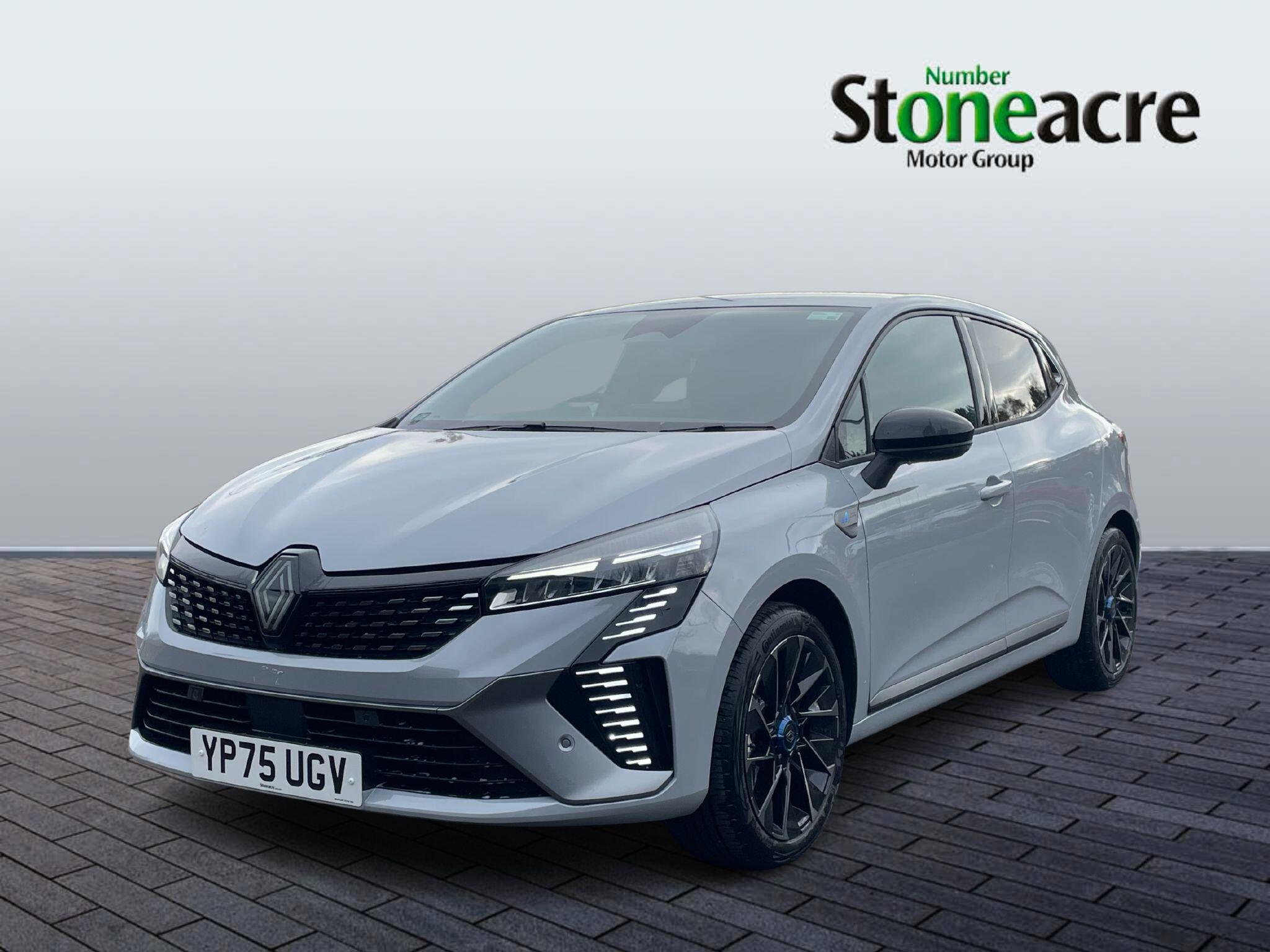 Renault Clio E-Tech 1.6 E-TECH esprit Alpine Auto Euro 6 (s/s) 5dr YP75UGV Image 3