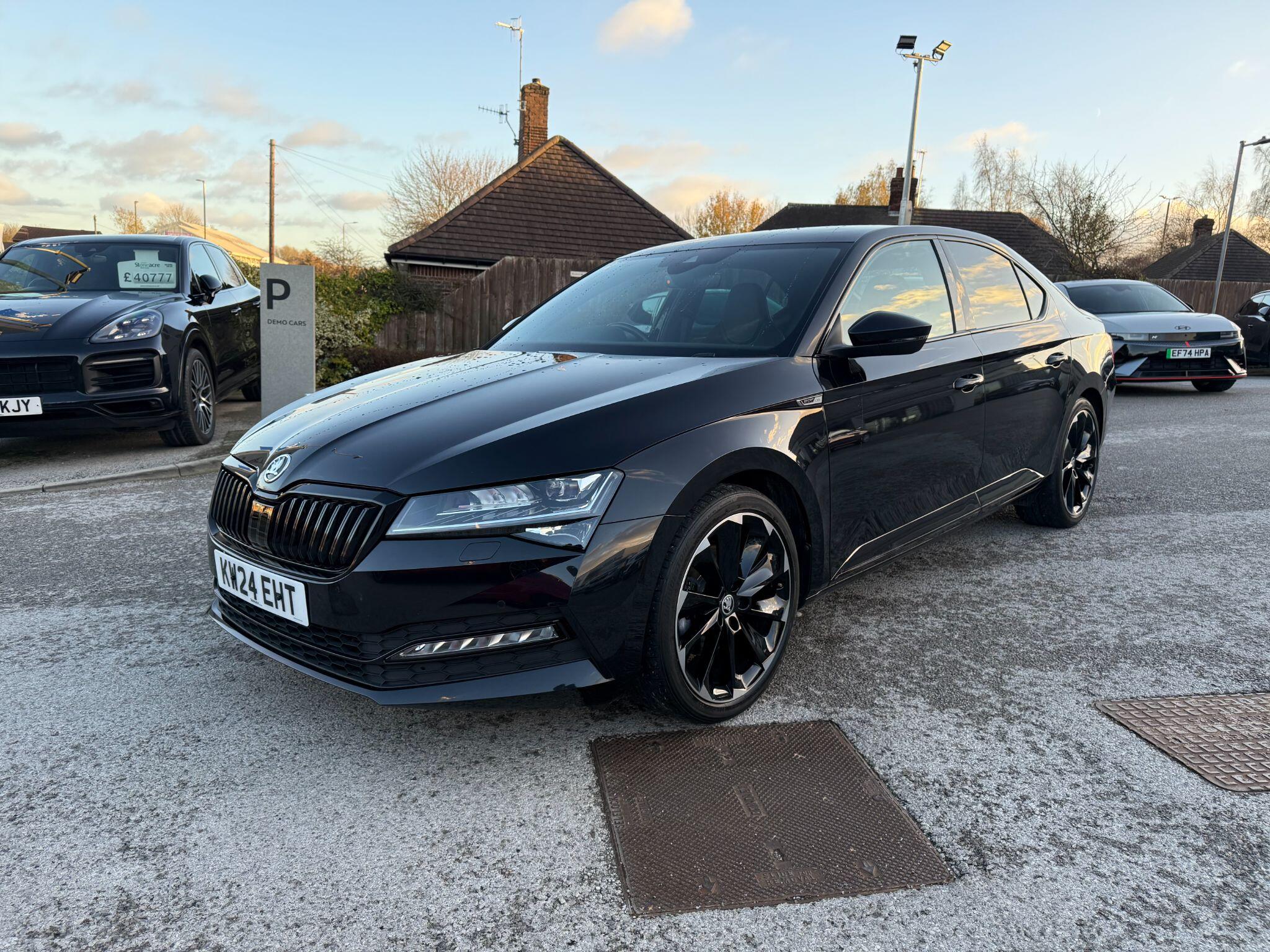 Skoda Superb 1.5 TSI ACT SportLine Plus DSG Euro 6 (s/s) 5dr KW24EHT Image 3