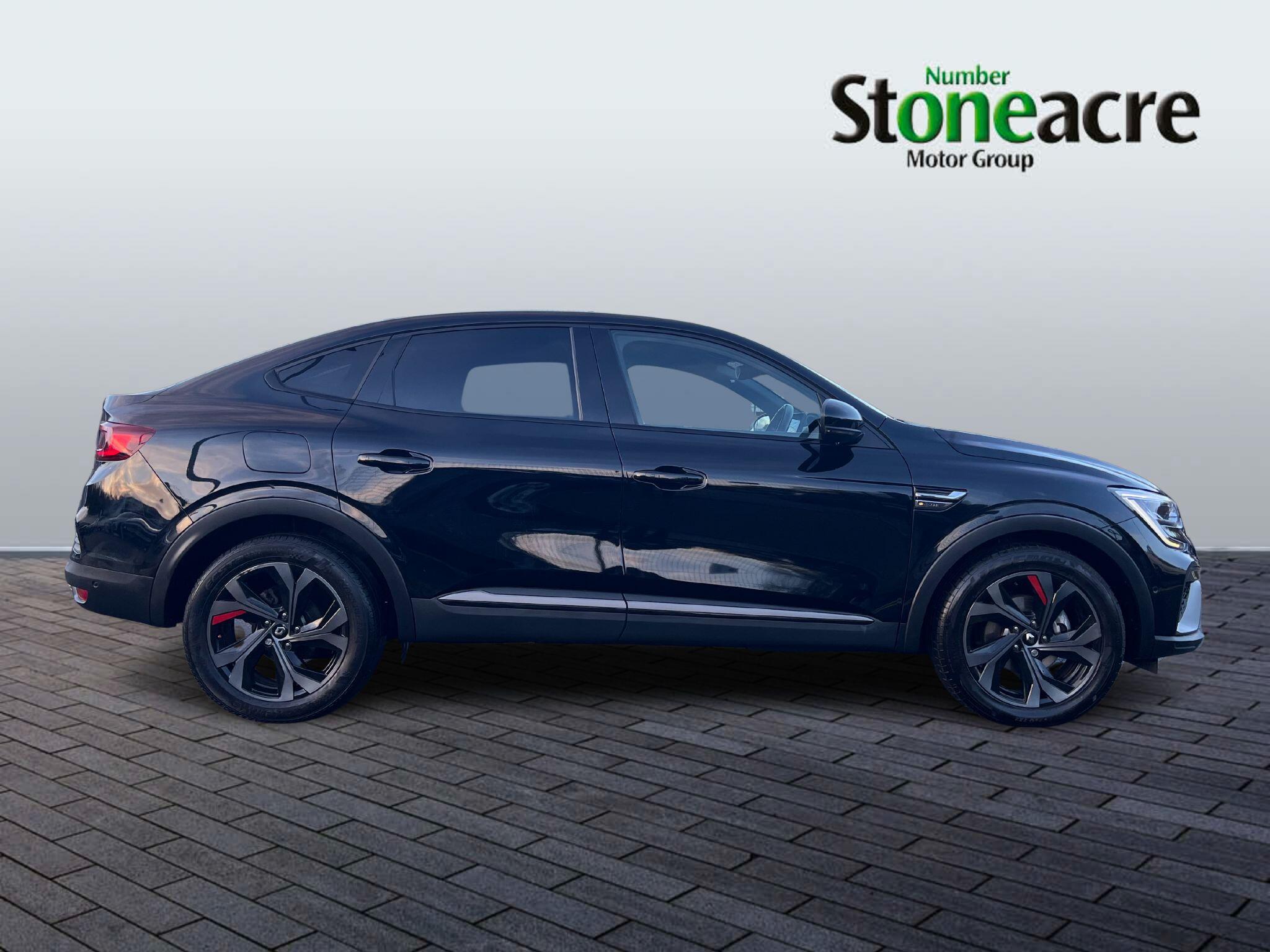 Renault Arkana E-Tech R.S. Line E-TECH Hybrid 145 Auto FN22FBC Image 2