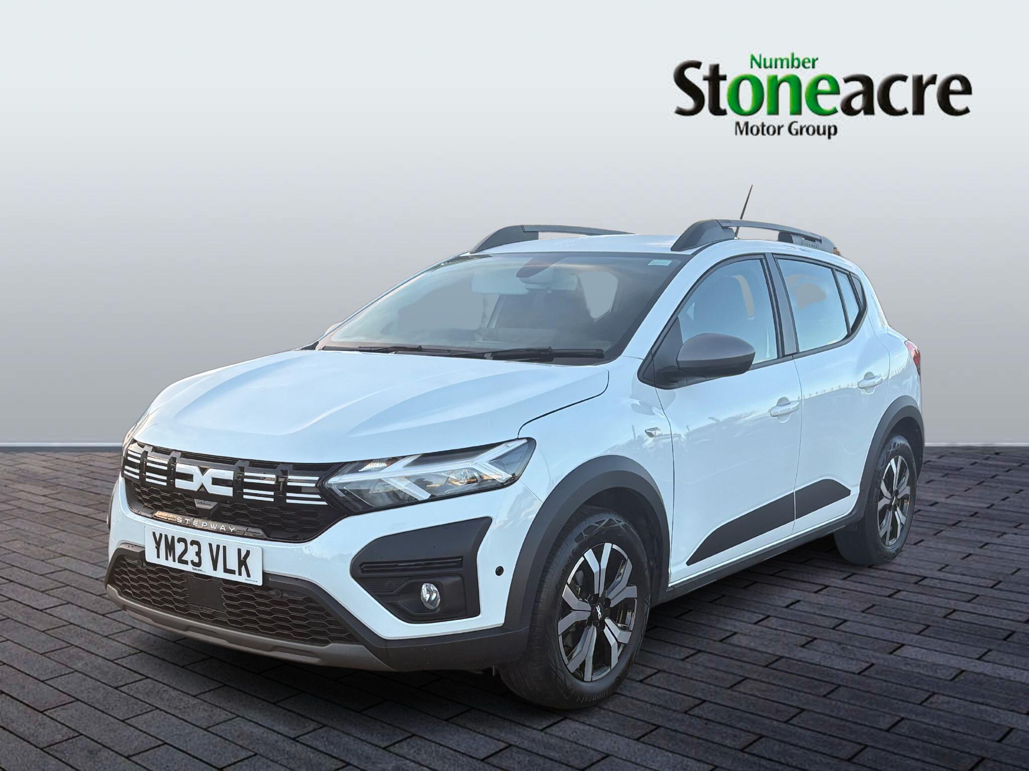 Dacia Sandero Stepway 1.0 TCe Journey 5dr YM23VLK Image 3