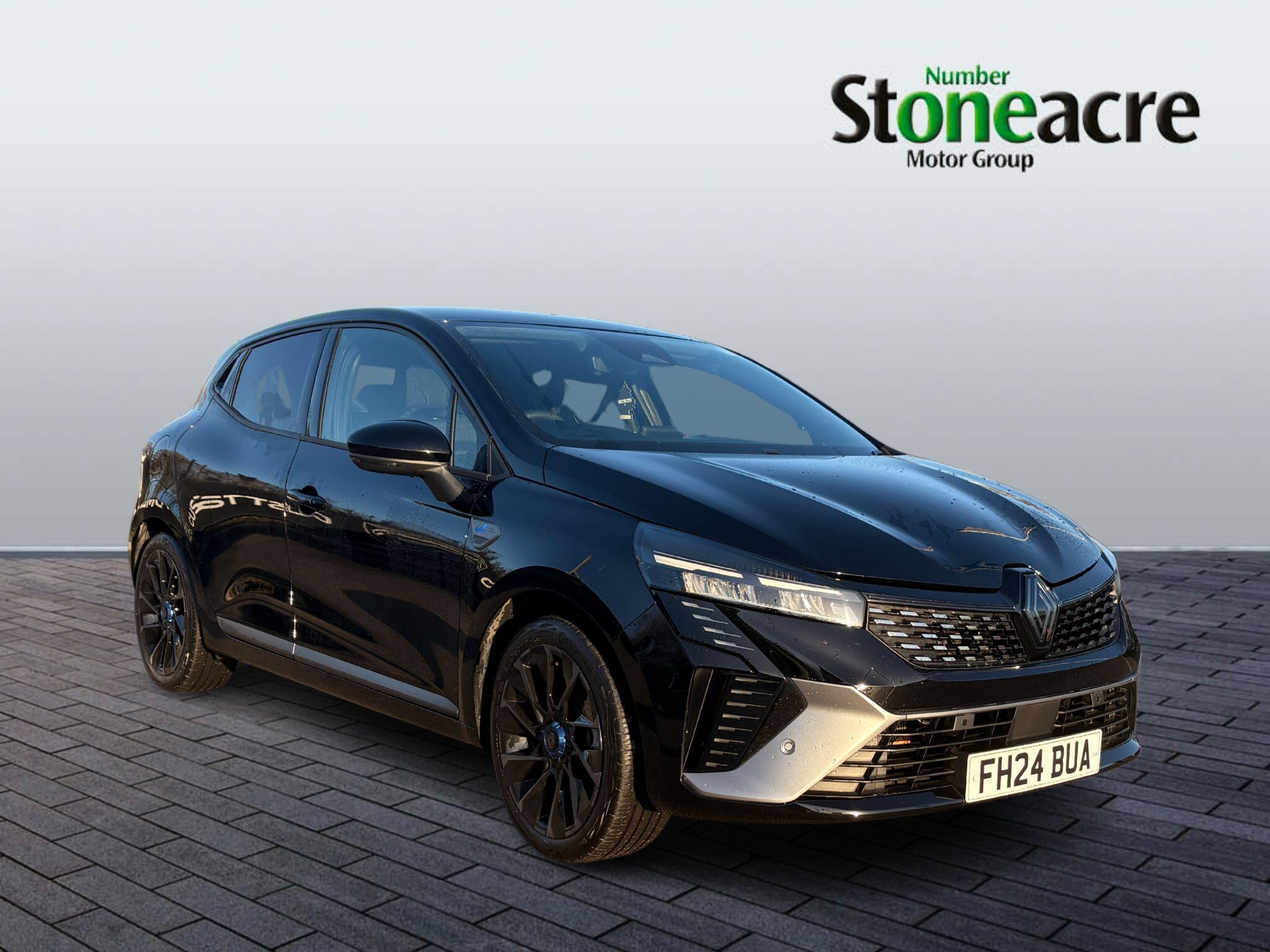 Renault Clio E-Tech 1.6 E-TECH esprit Alpine Auto Euro 6 (s/s) 5dr FH24BUA Image 1