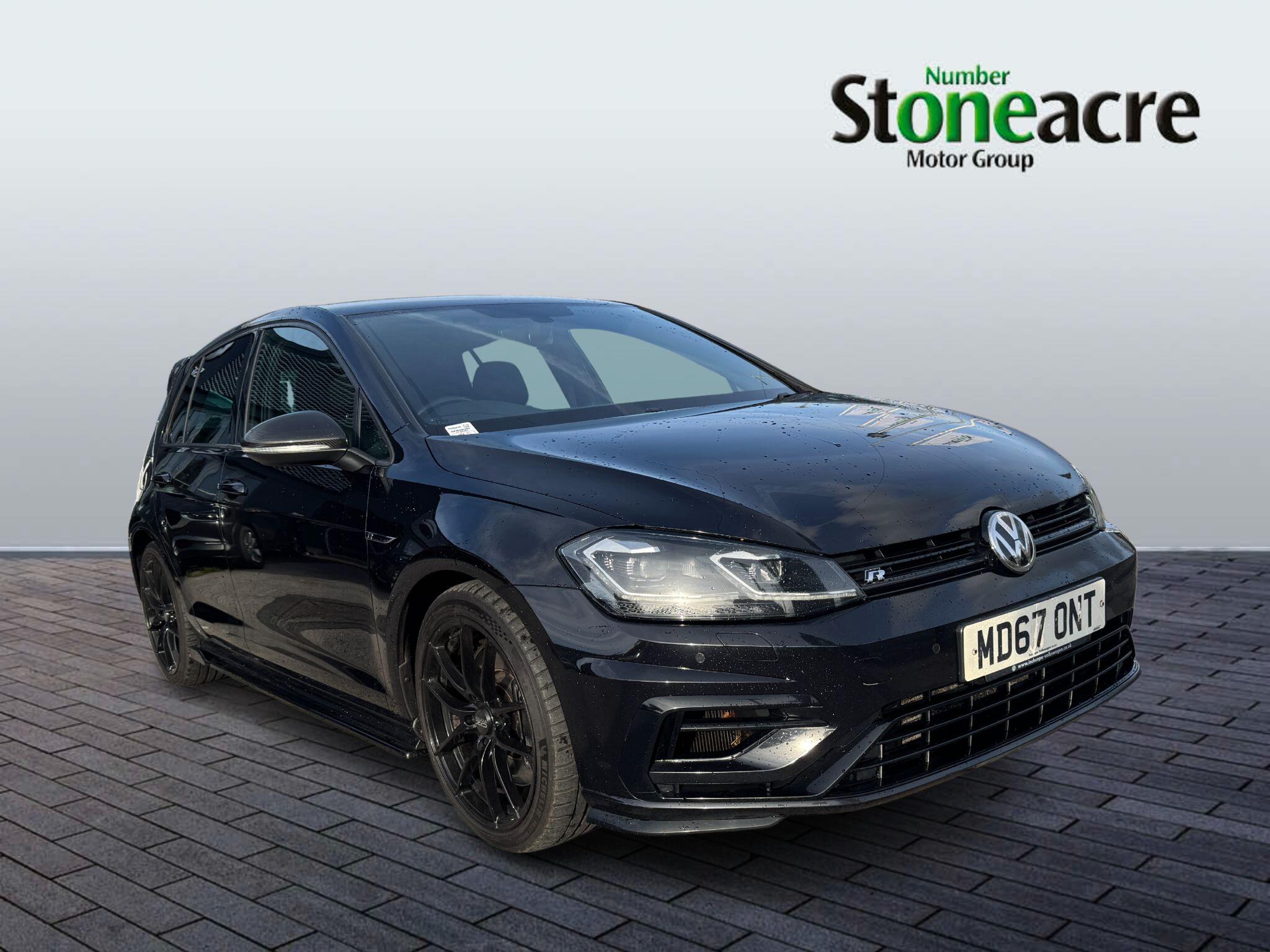 Volkswagen Golf R 2.0 TSI R DSG 4Motion Euro 6 (s/s) 5dr MD67ONT Image 1