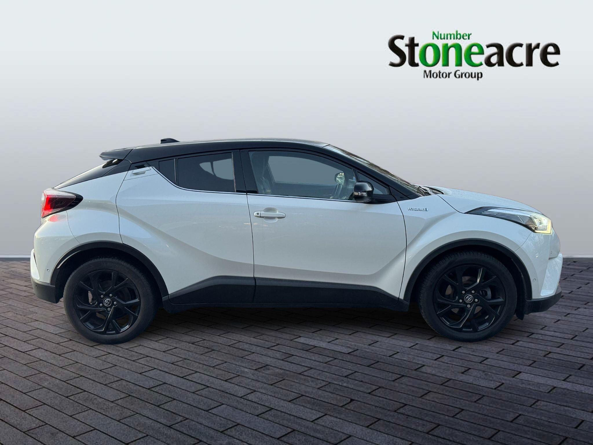 Toyota C-HR Self-Charging Hybrid 1.8 Hybrid Dynamic 5dr CVT MT69KPA Image 2