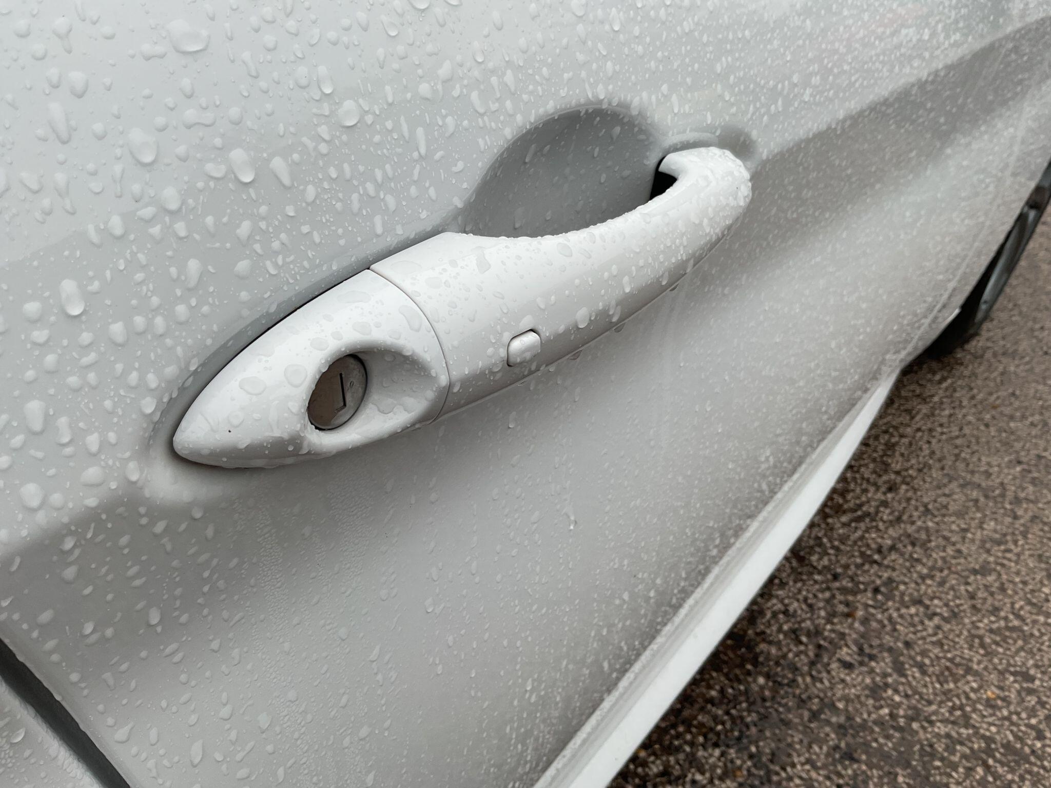 Alfa Romeo Giulia 2.0T Sprint Auto Euro 6 (s/s) 4dr VX72KKH Image 1