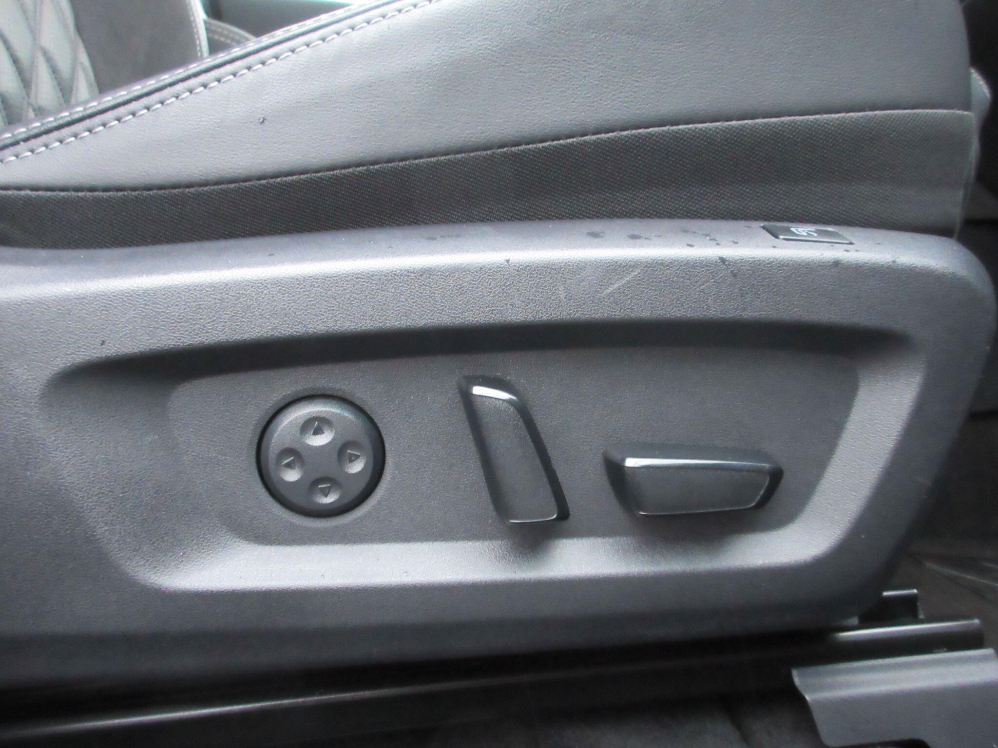 Nissan Qashqai with New e-POWER 1.5 h e-POWER Tekna+ Auto Euro 6 (s/s) 5dr YW24FGD Image 1