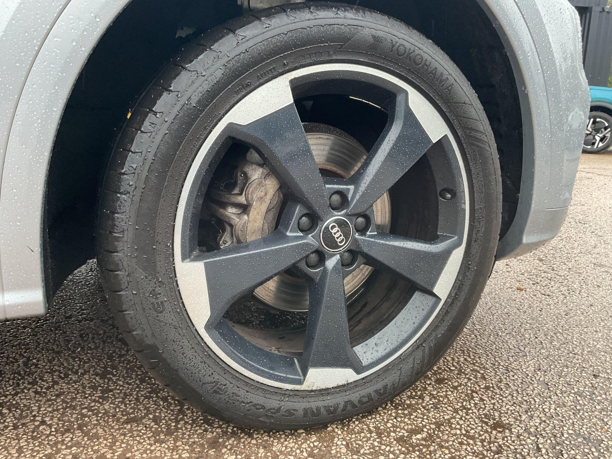 Audi Q5 2.0 TFSI 45 Black Edition S Tronic quattro Euro 6 (s/s) 5dr BL69HDO Image 1