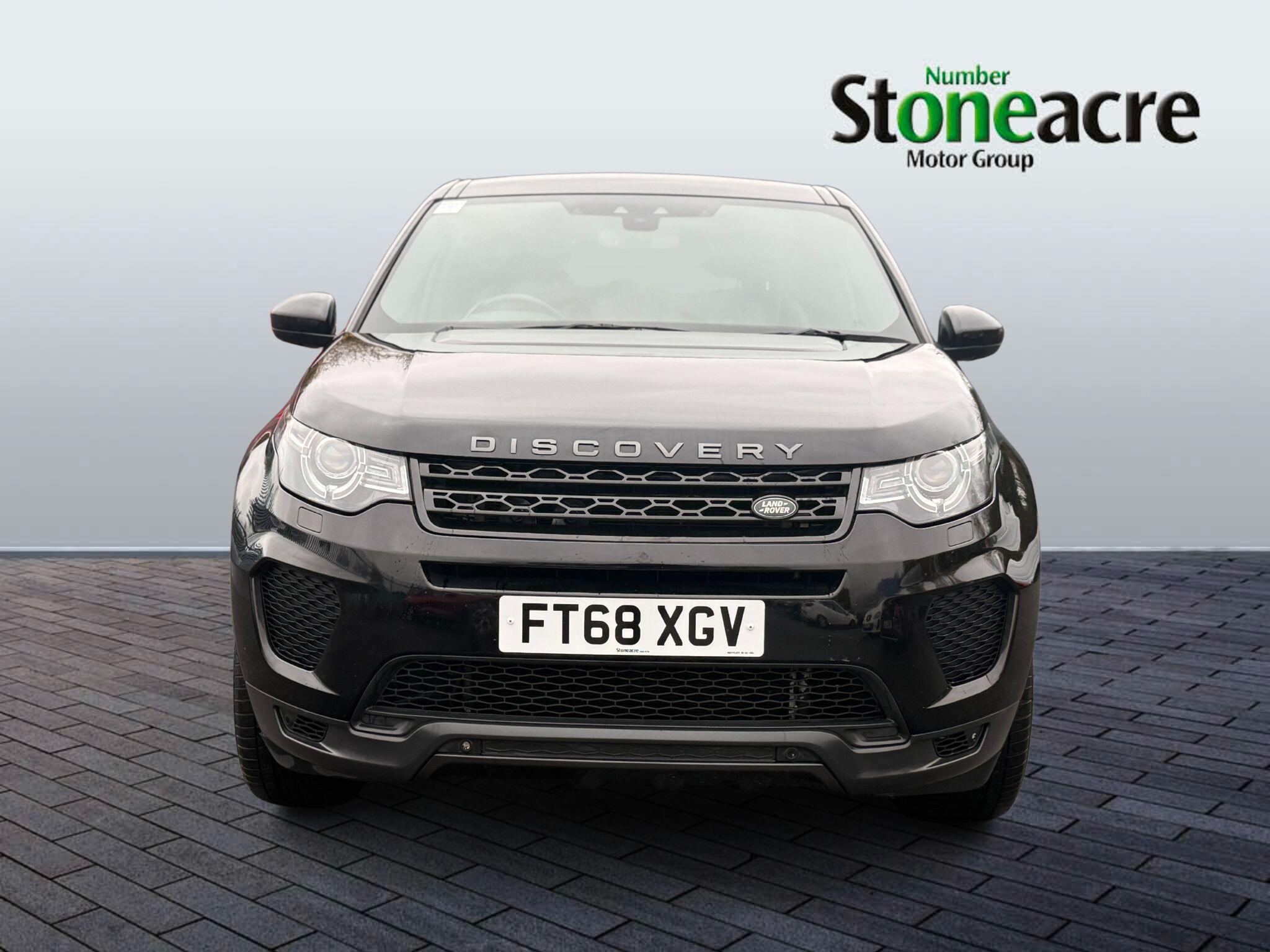 Land Rover Discovery Sport 2.0 TD4 Landmark SUV 5dr Diesel Auto 4WD Euro 6 (s/s) (180 ps) FT68XGV Image 2