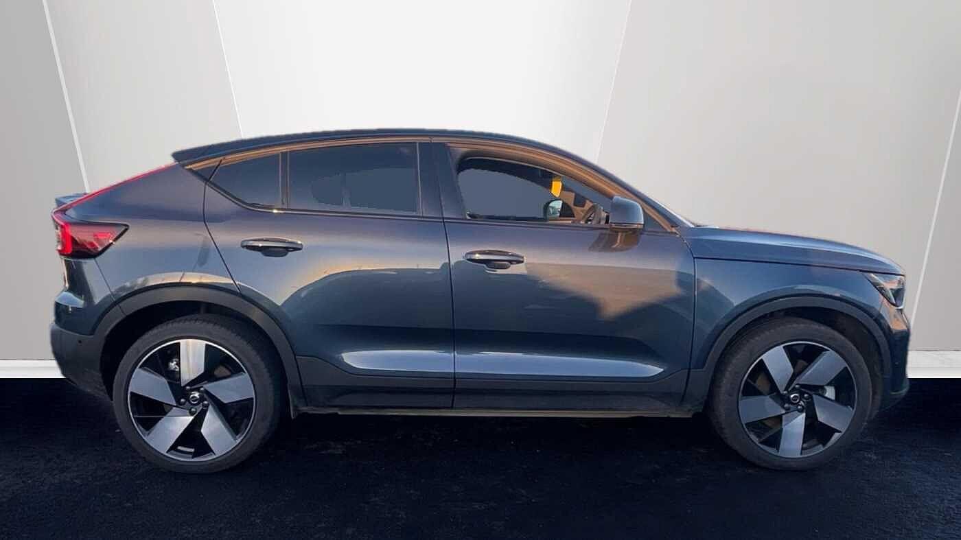 Volvo EC40 Single Motor Extended Range 82kWh Ultra Auto 5dr OE25LNP Image 3