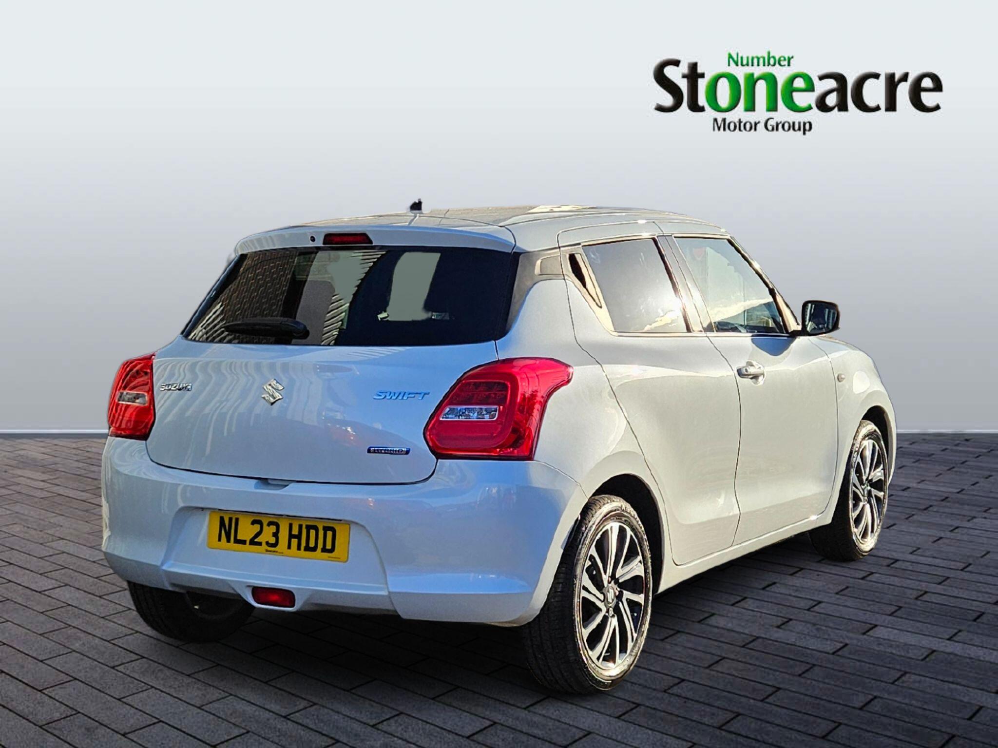 Suzuki Swift 1.2 Dualjet 83 12V Hybrid SZ-L 5dr NL23HDD Image 3