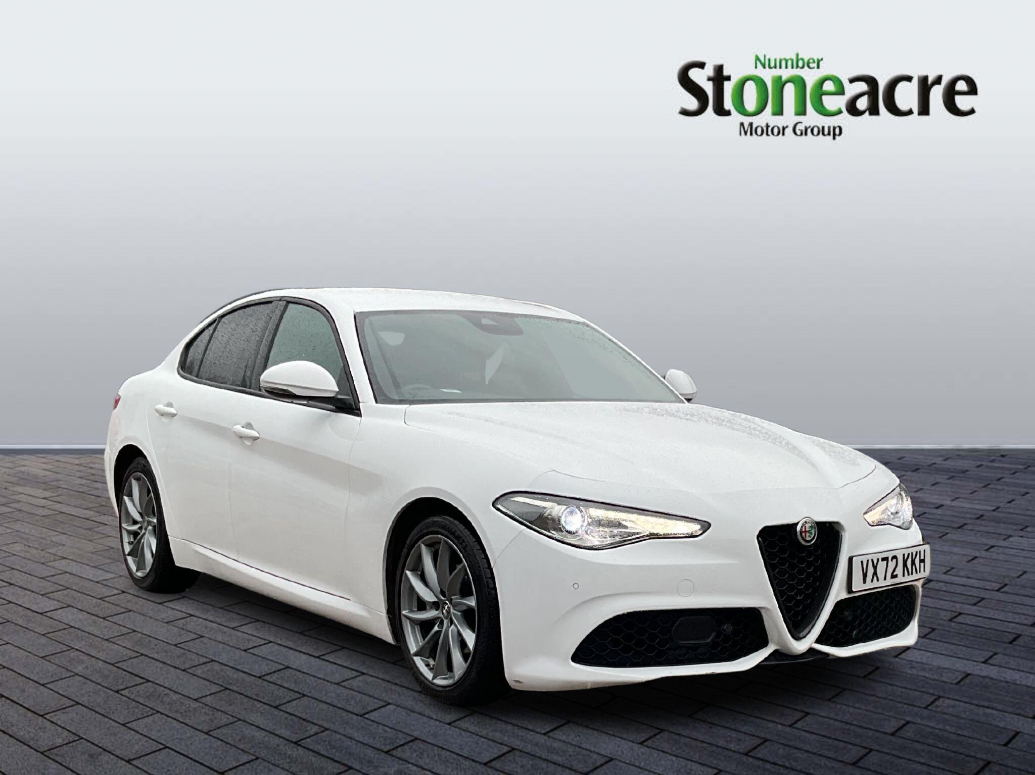 Alfa Romeo Giulia 2.0T Sprint Auto Euro 6 (s/s) 4dr VX72KKH Image 1