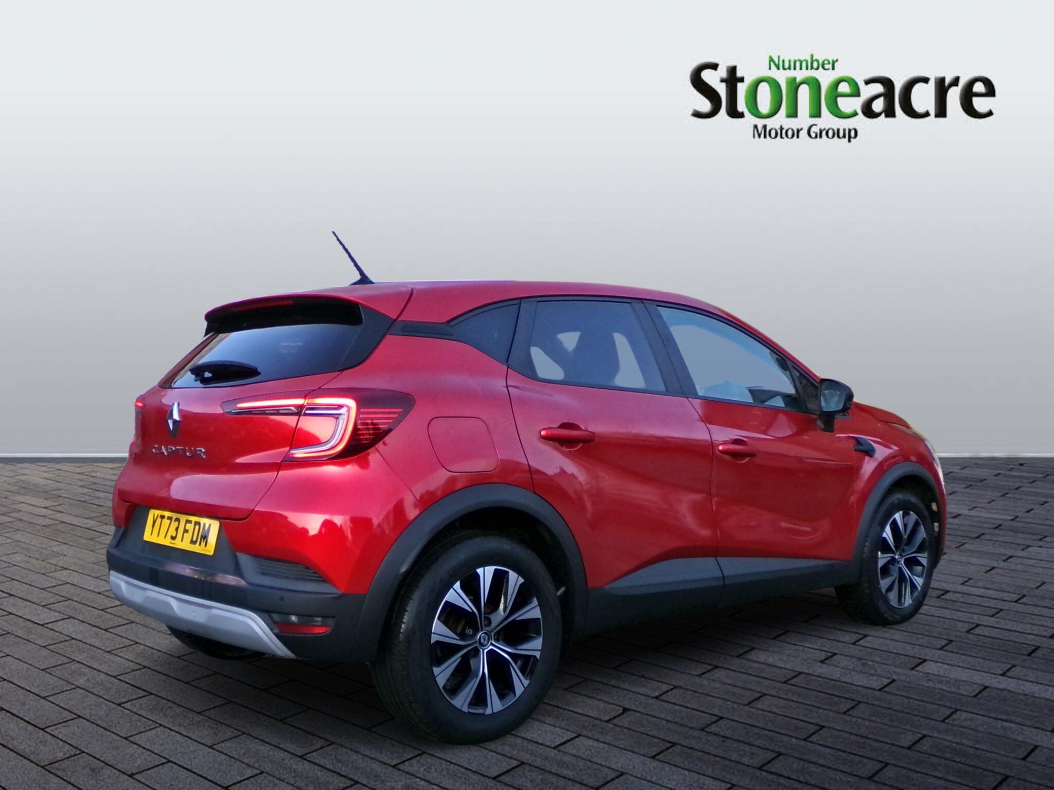 Renault Captur Evolution TCe 90 MY22 YT73FDM Image 2
