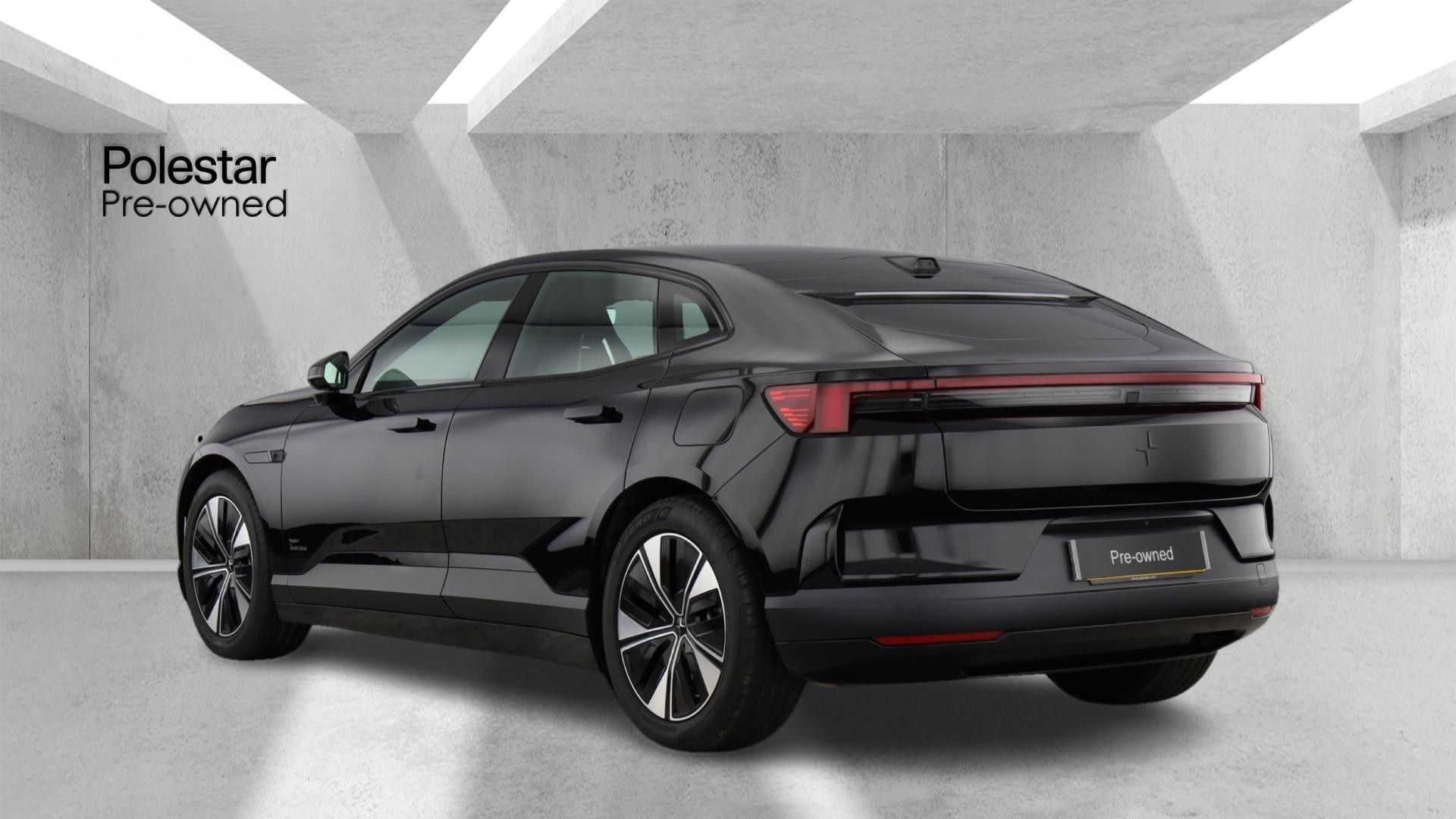 Polestar 4 Single Motor 100kWh Long Range Auto RWD 5dr OV74NZZ Image 3