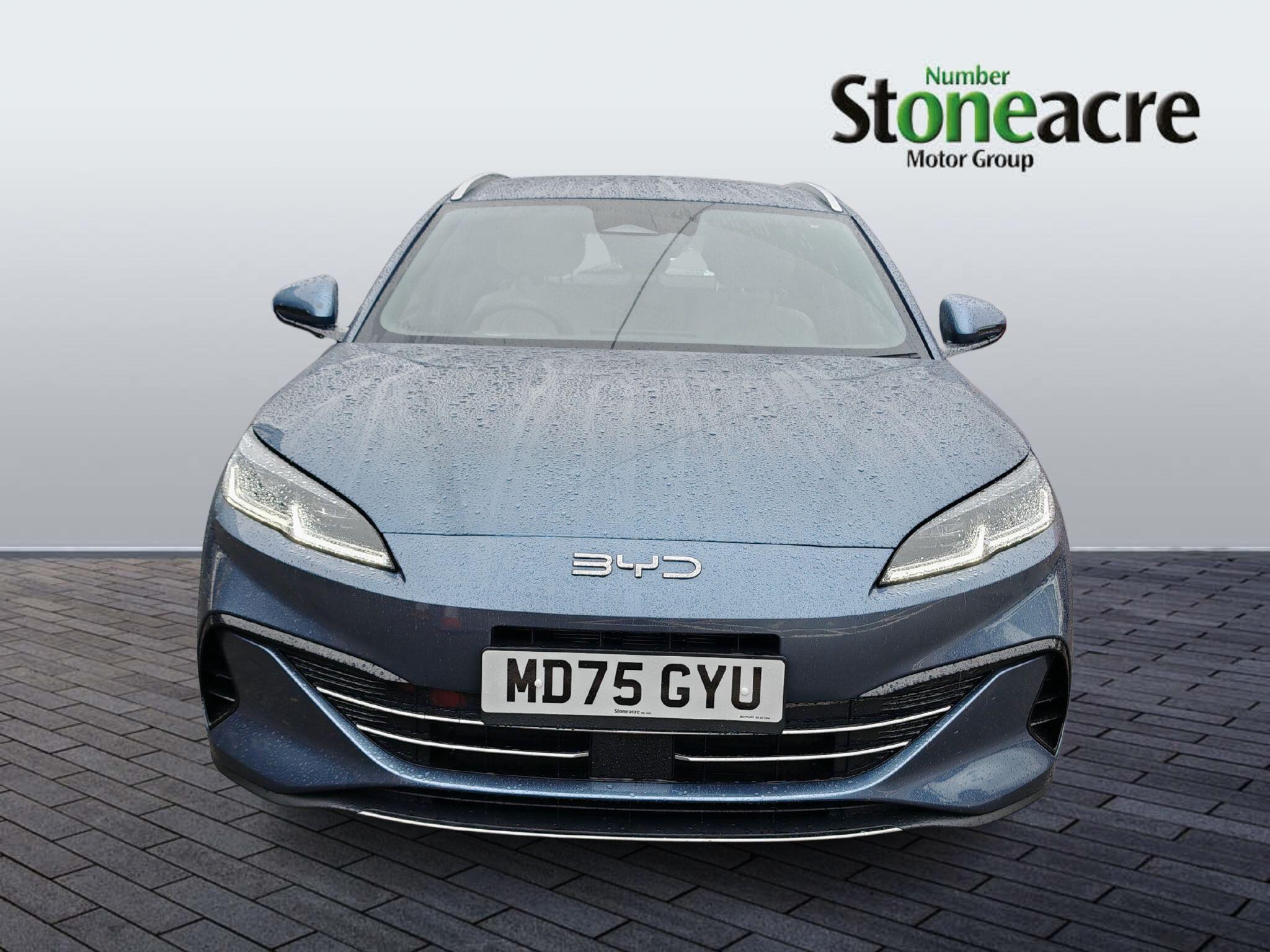 BYD Seal 6 1.5 DM-i 10kWh Boost CVT Auto Euro 6 (s/s) 5dr MD75GYU Image 2