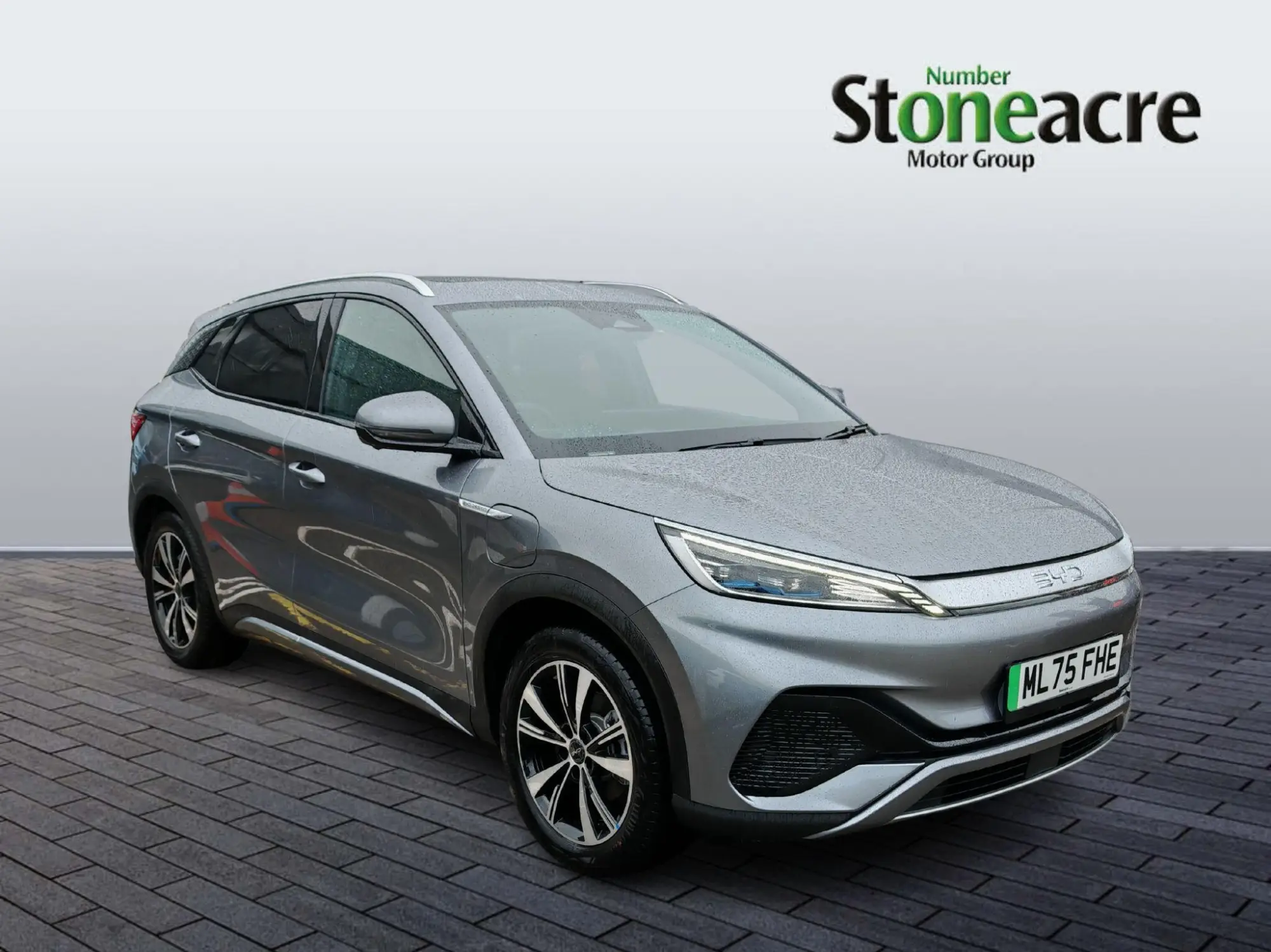 BYD ATTO 3 60.48kWh Design Auto 5dr ML75FHE Image 1