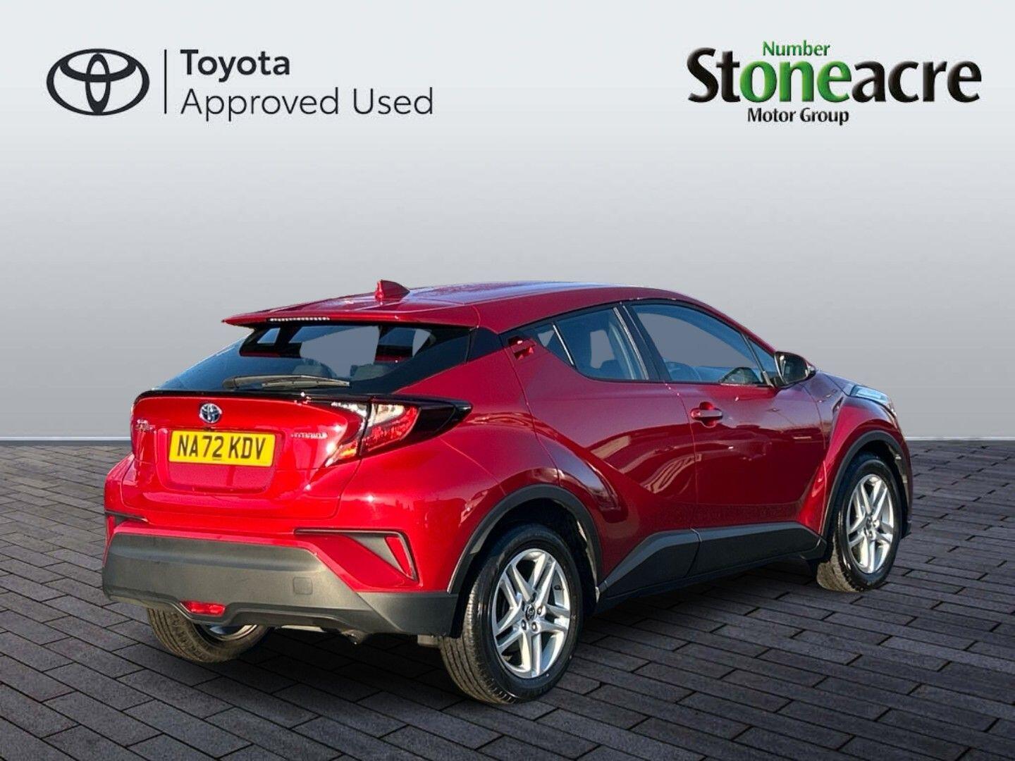 Toyota C-HR Self-Charging Hybrid 1.8 VVT-h Icon CVT Euro 6 (s/s) 5dr NA72KDV Image 3