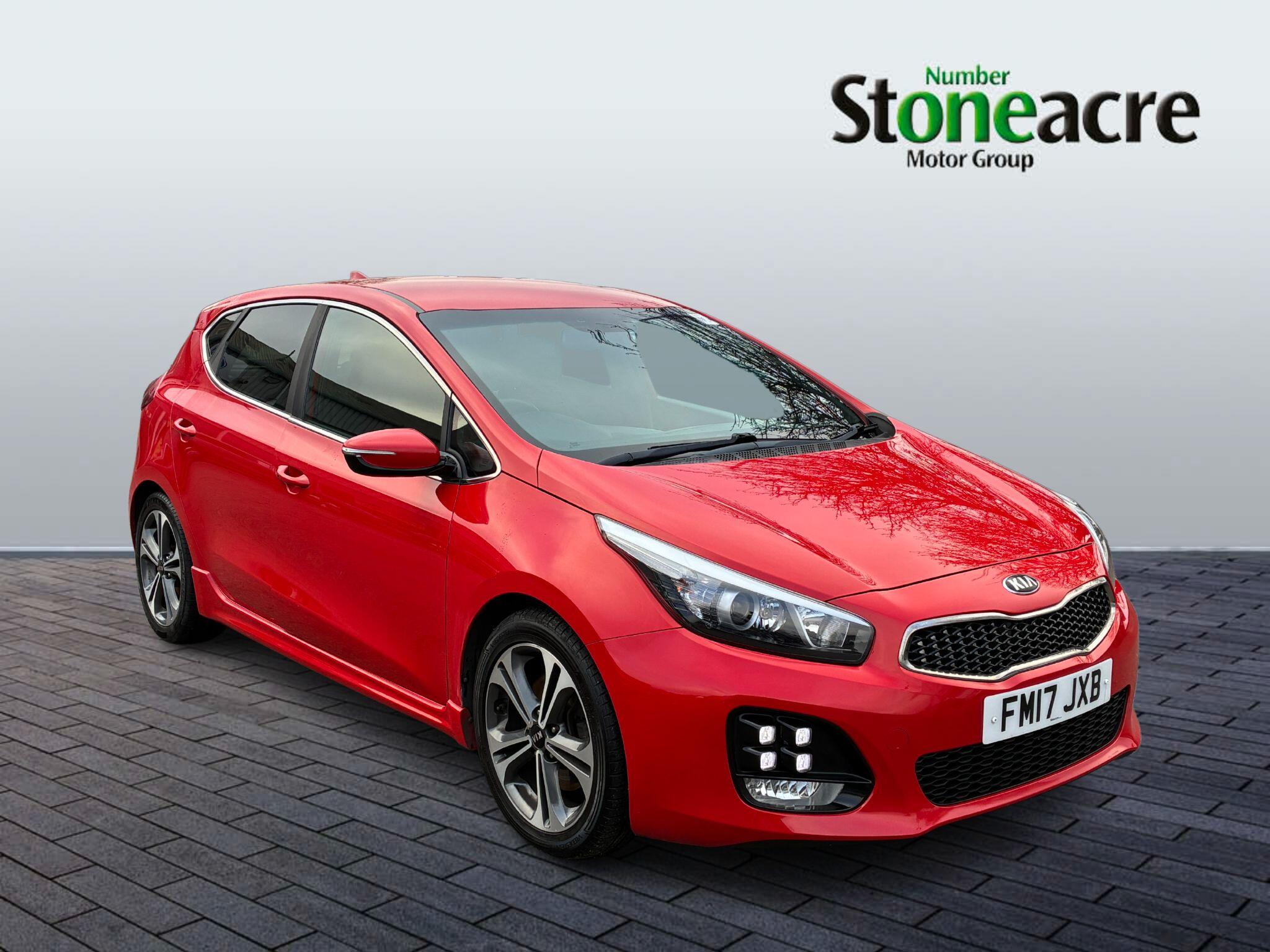 Kia Ceed 1.6 CRDi GT-Line Euro 6 (s/s) 5dr FM17JXB Image 1