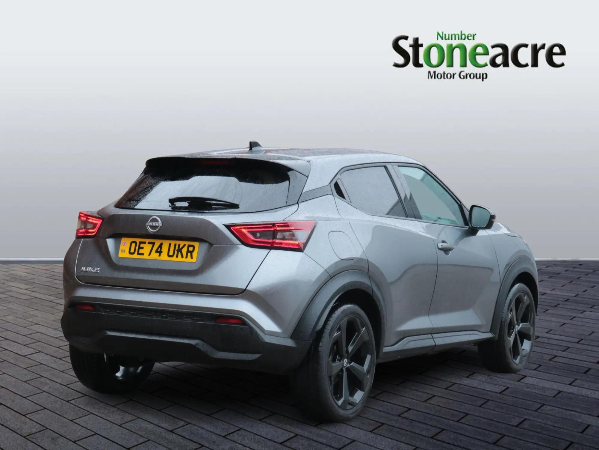 Nissan Juke 1.0 DIG-T Tekna Euro 6 (s/s) 5dr OE74UKR Image 2