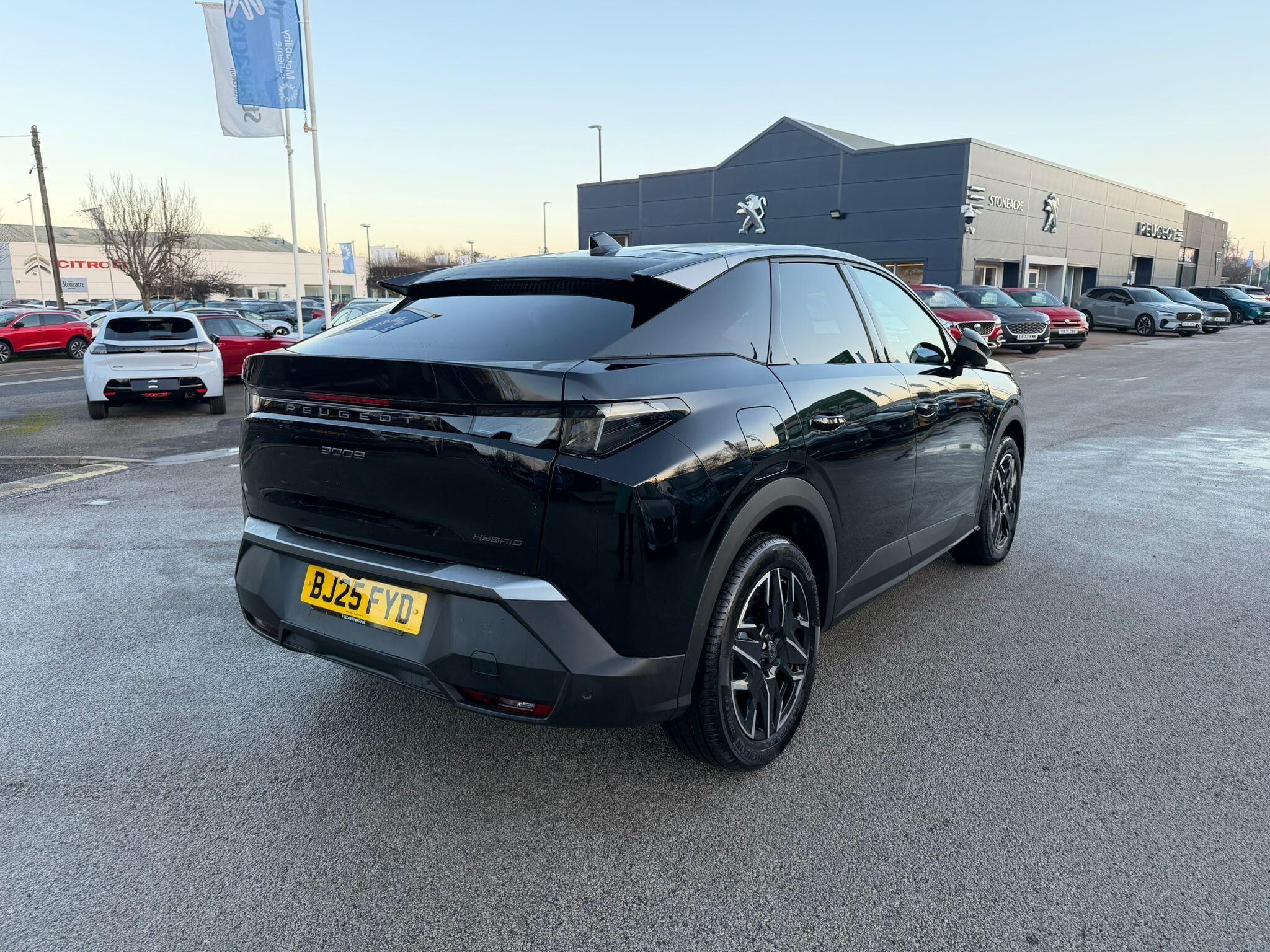 Peugeot 3008 1.2 MHEV GT e-DSC Euro 6 (s/s) 5dr BJ25FYD Image 3