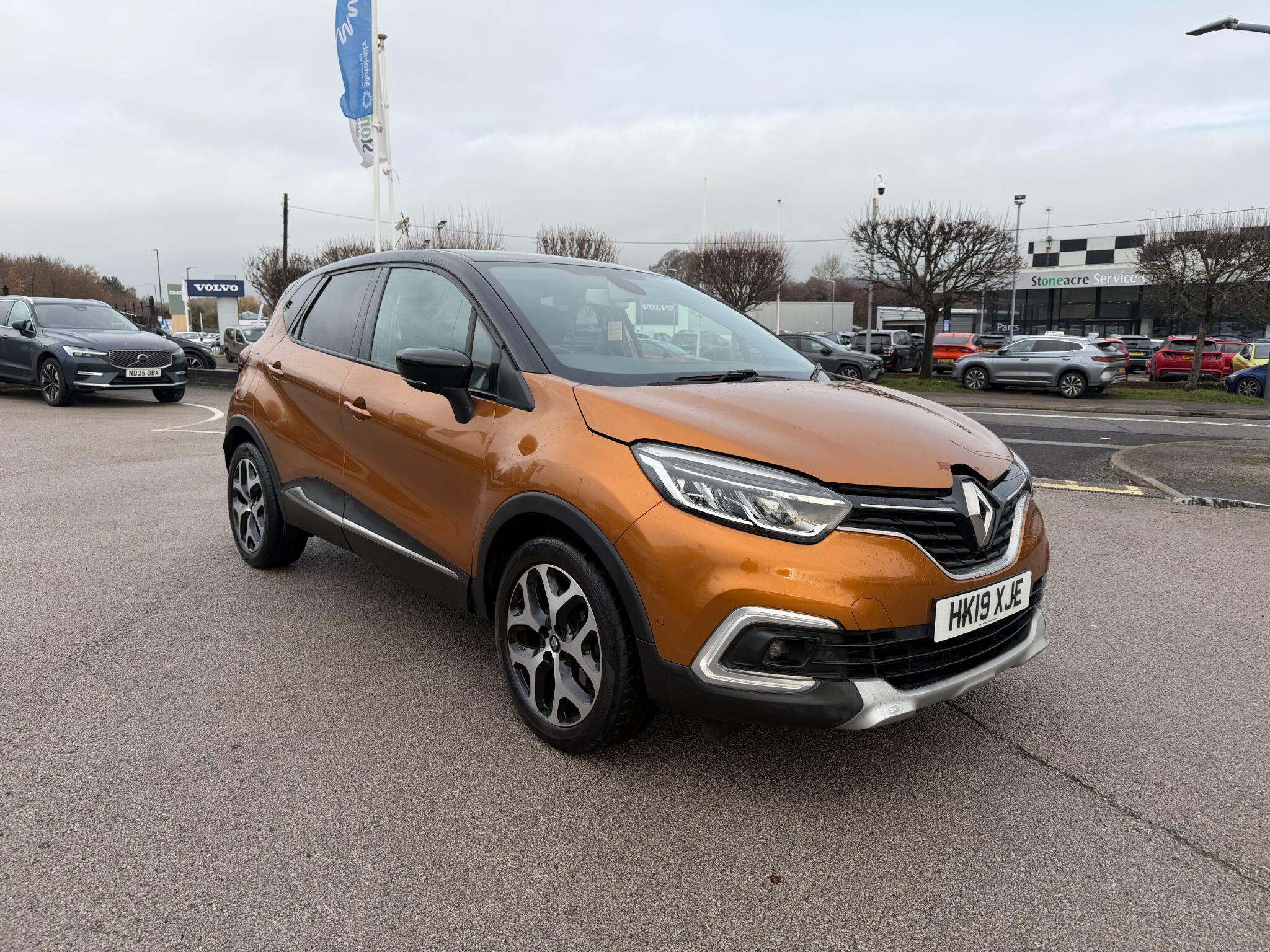 Renault Captur GT Line dCi 90 MY18 HK19XJE Image 1