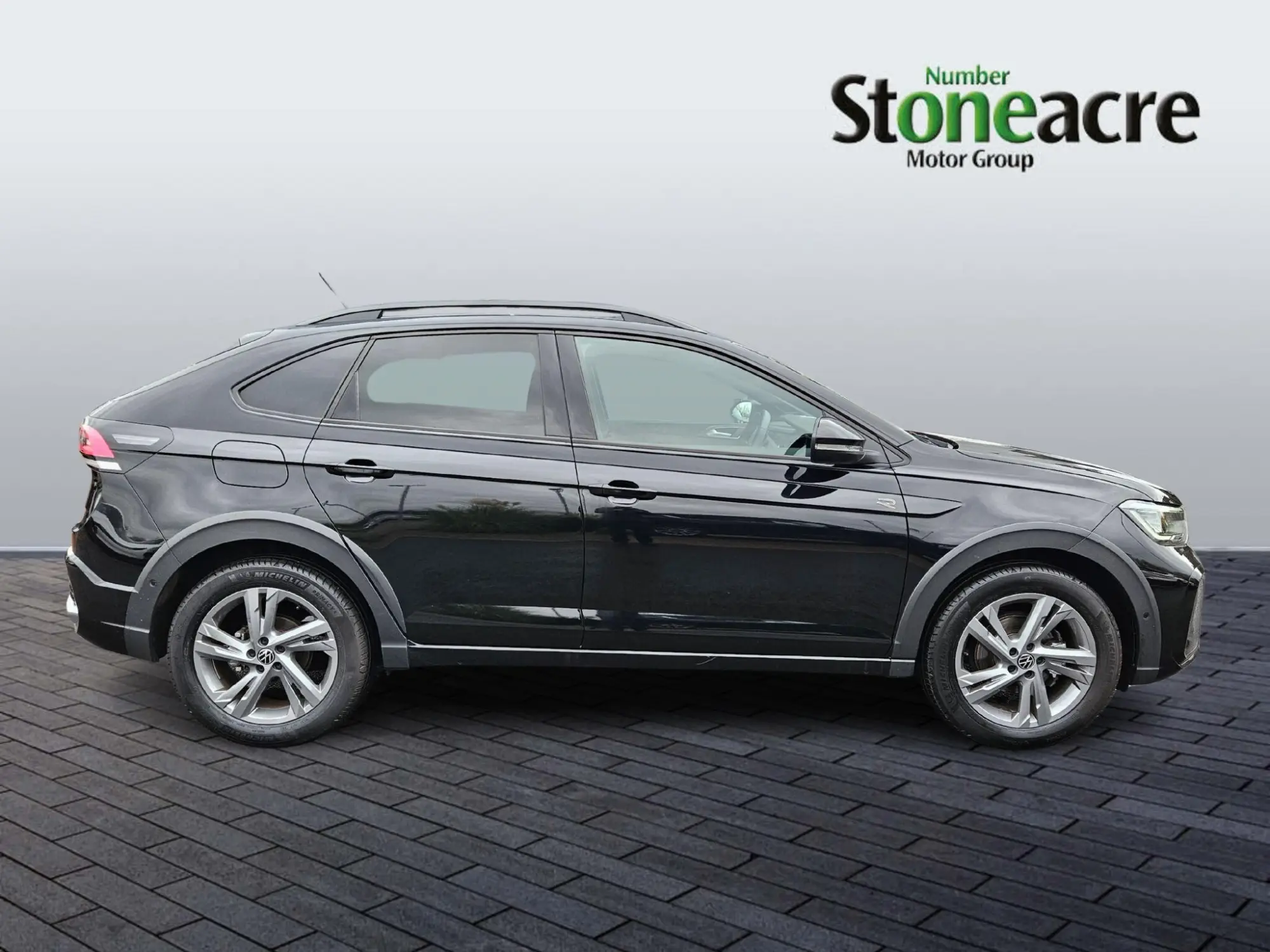 Volkswagen Taigo 1.0 TSI R-Line Euro 6 (s/s) 5dr PX25ODM Image 2